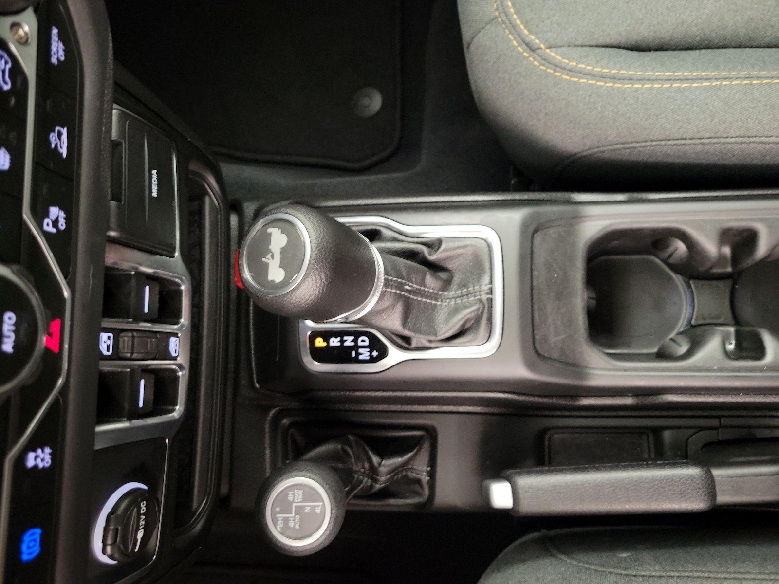 2025 Jeep Wrangler 4xe Sahara 4XE - Photo 18