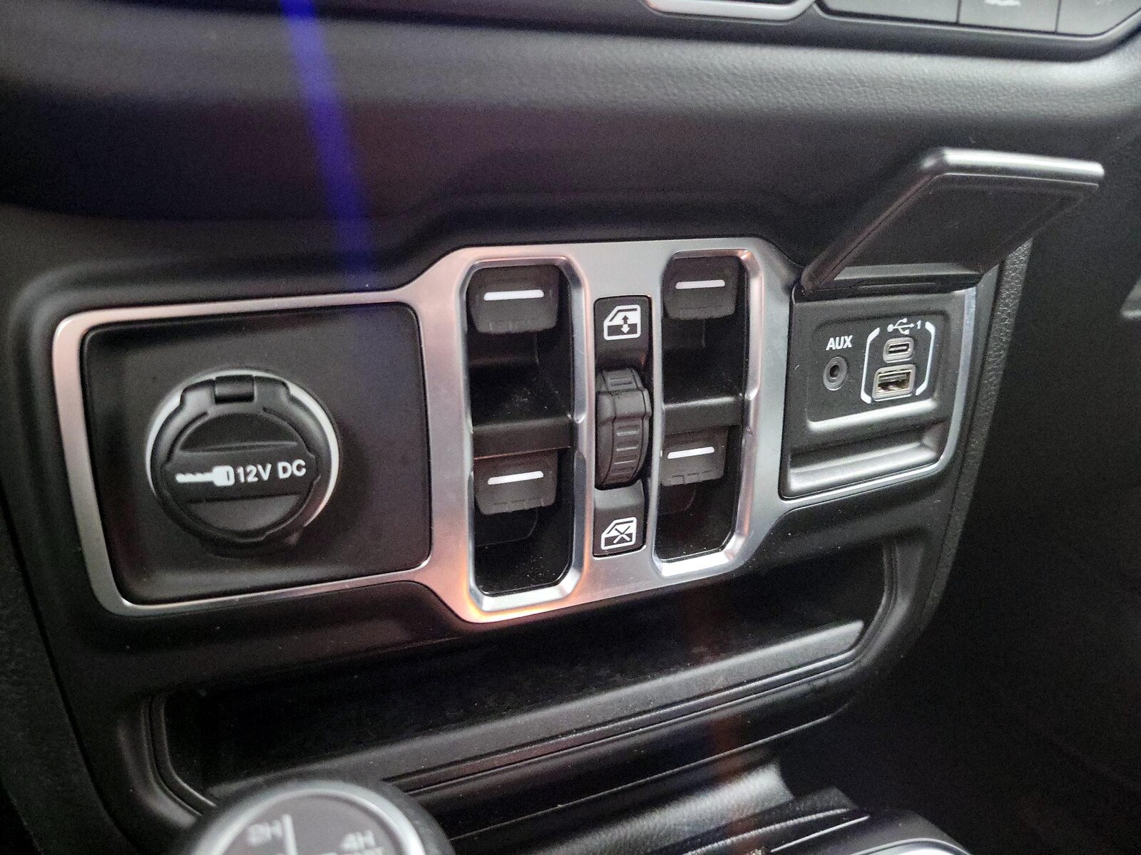 2025 Jeep Wrangler 4xe Sahara 4XE - Photo 19