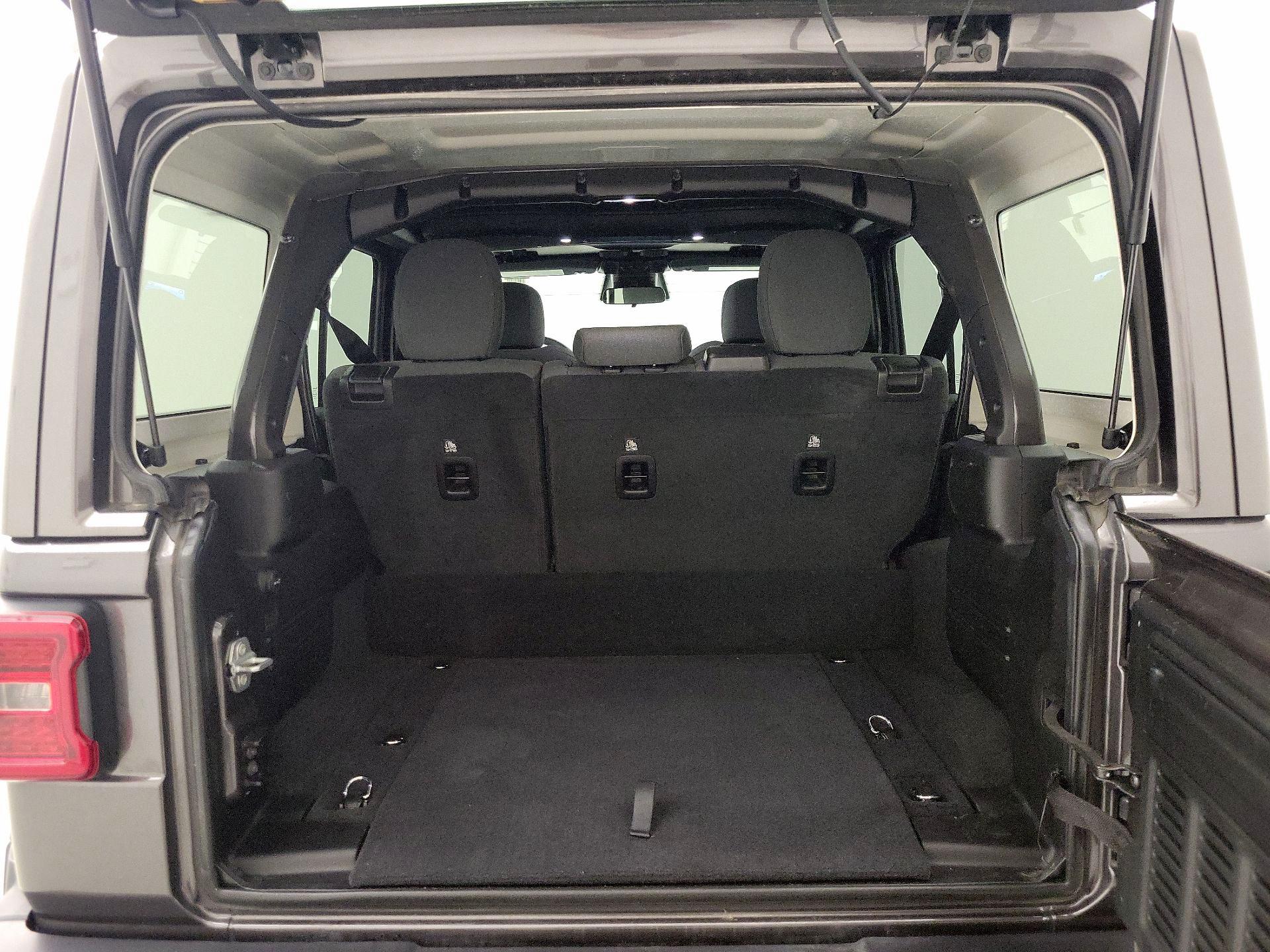 Thumbnail: 2025 Jeep Wrangler - 20