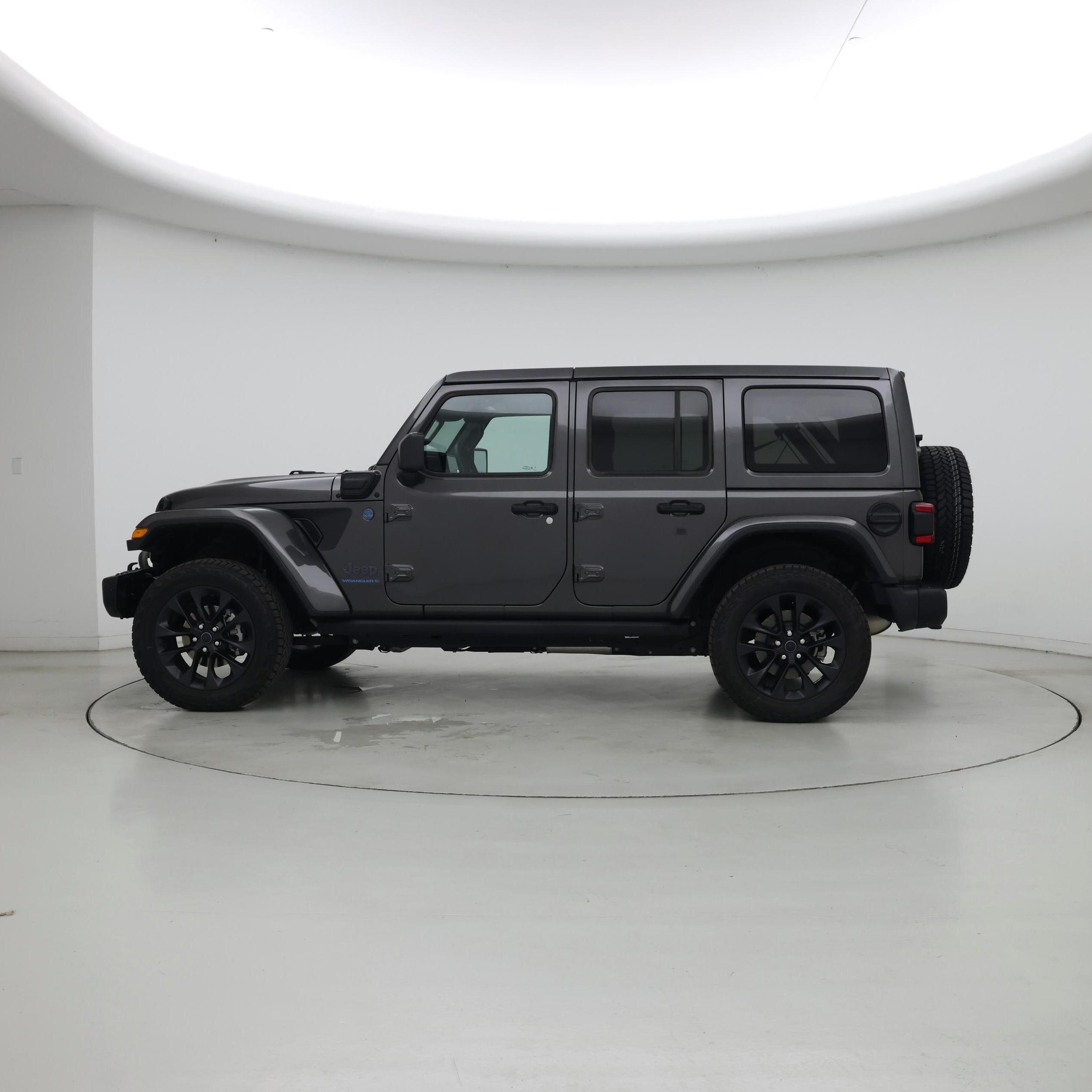 Thumbnail: 2025 Jeep Wrangler - 3