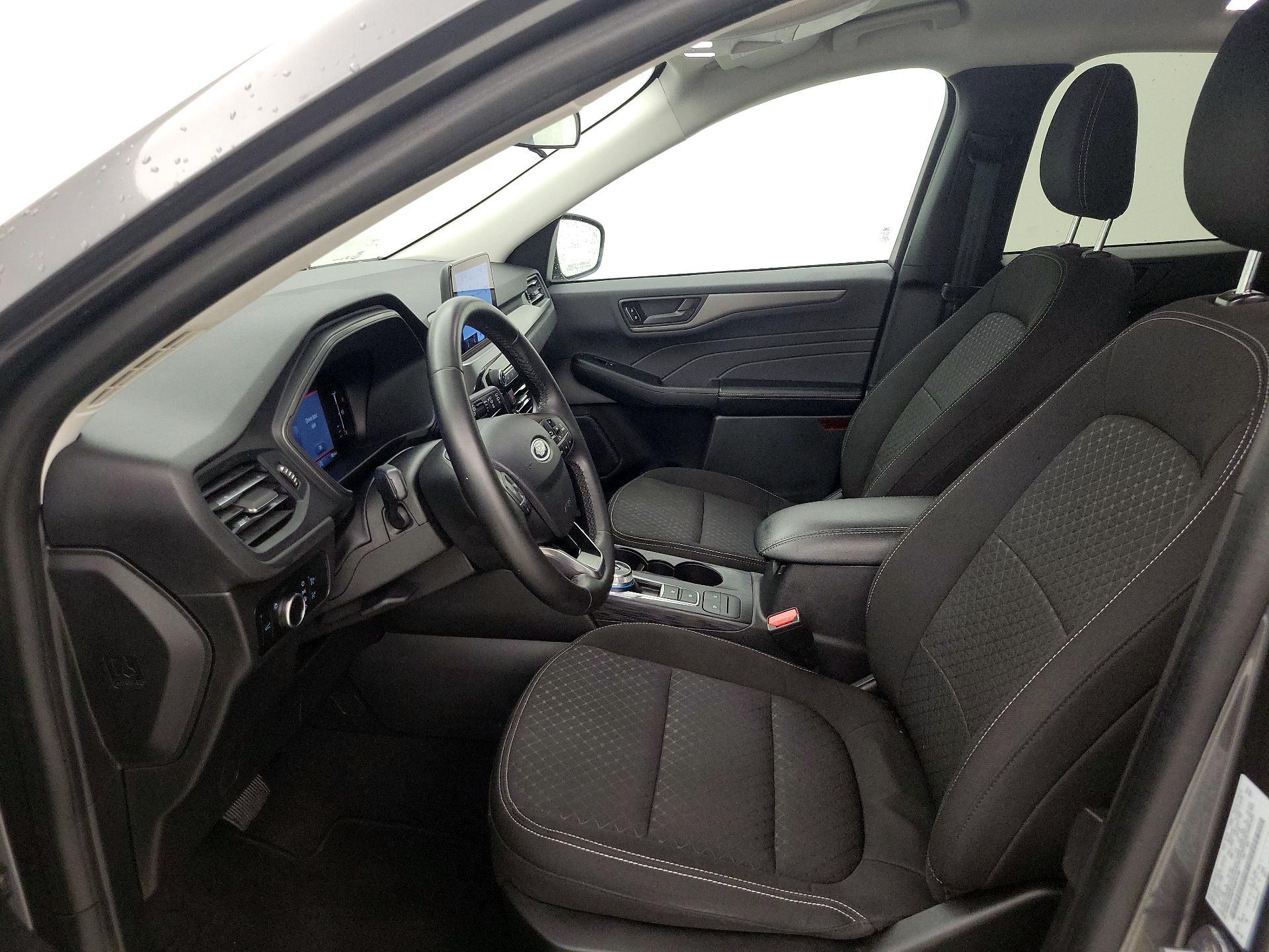 Thumbnail: 2023 Ford Escape - 11