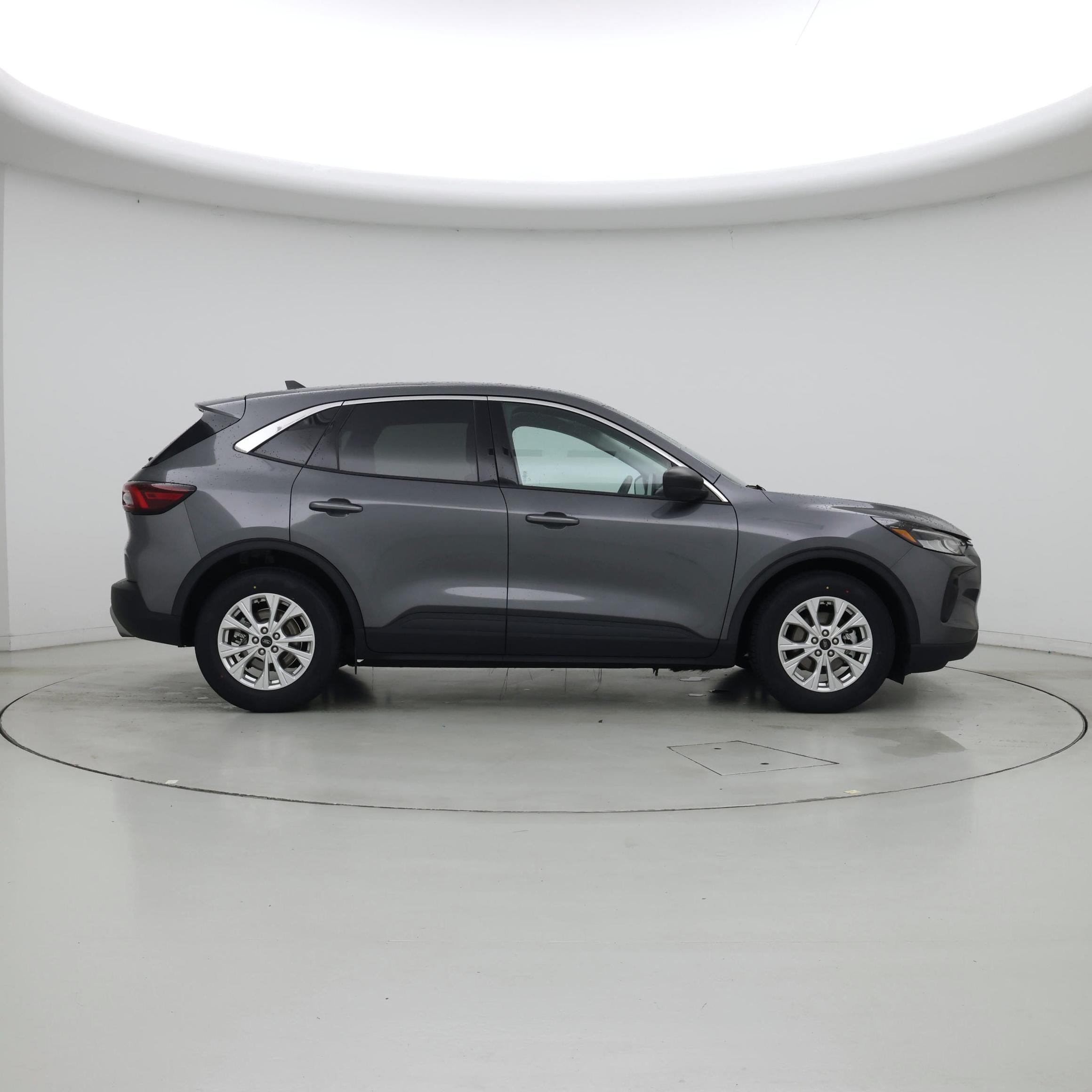 Thumbnail: 2023 Ford Escape - 7