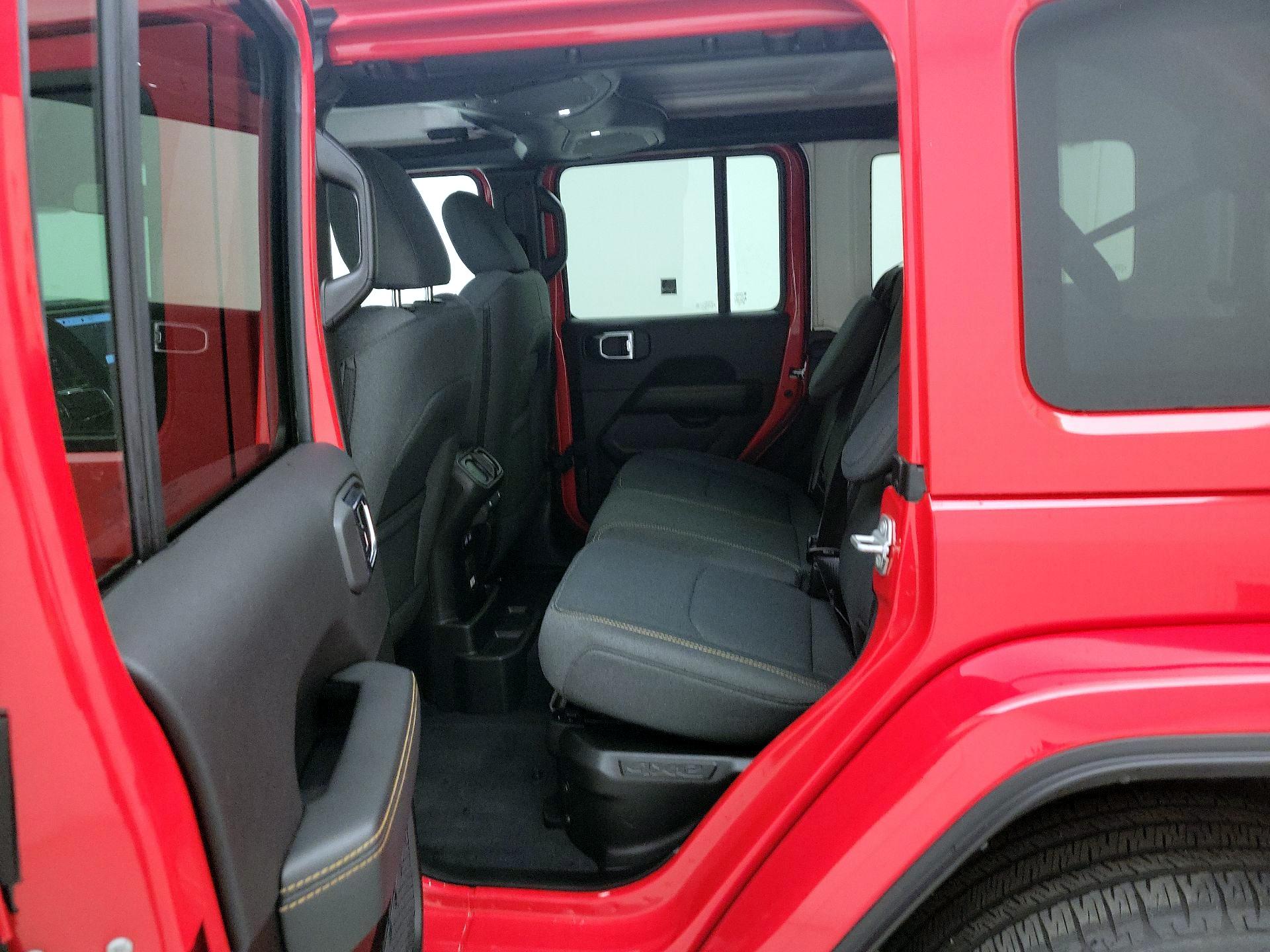 Thumbnail: 2025 Jeep Wrangler - 19