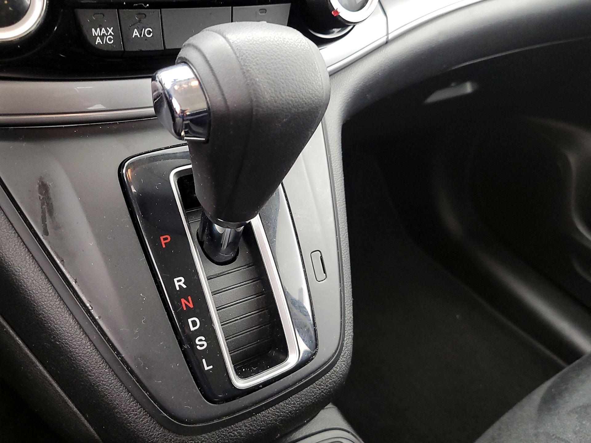Thumbnail: 2015 Honda CR-V - 17