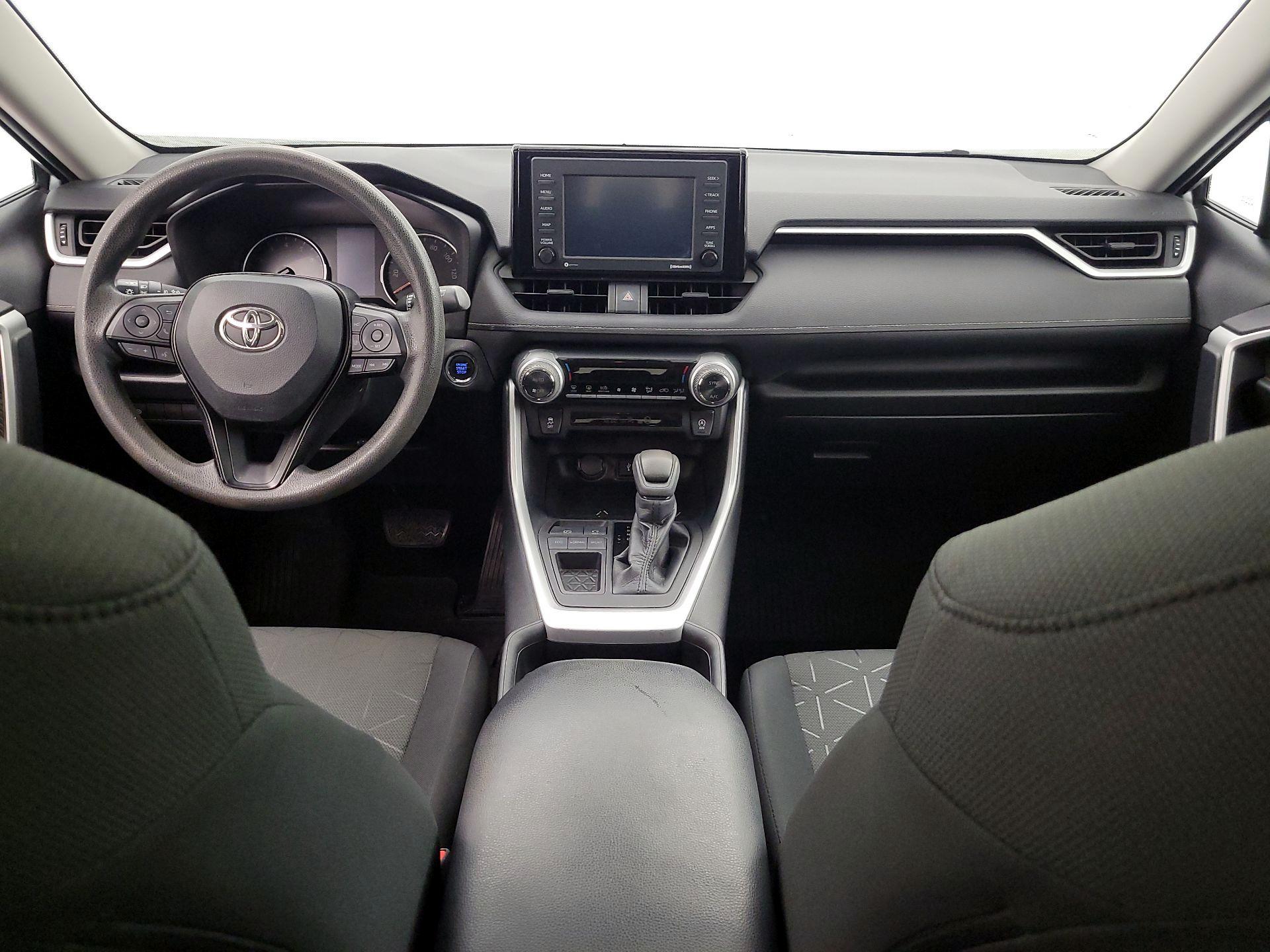 Thumbnail: 2021 Toyota RAV4 - 9