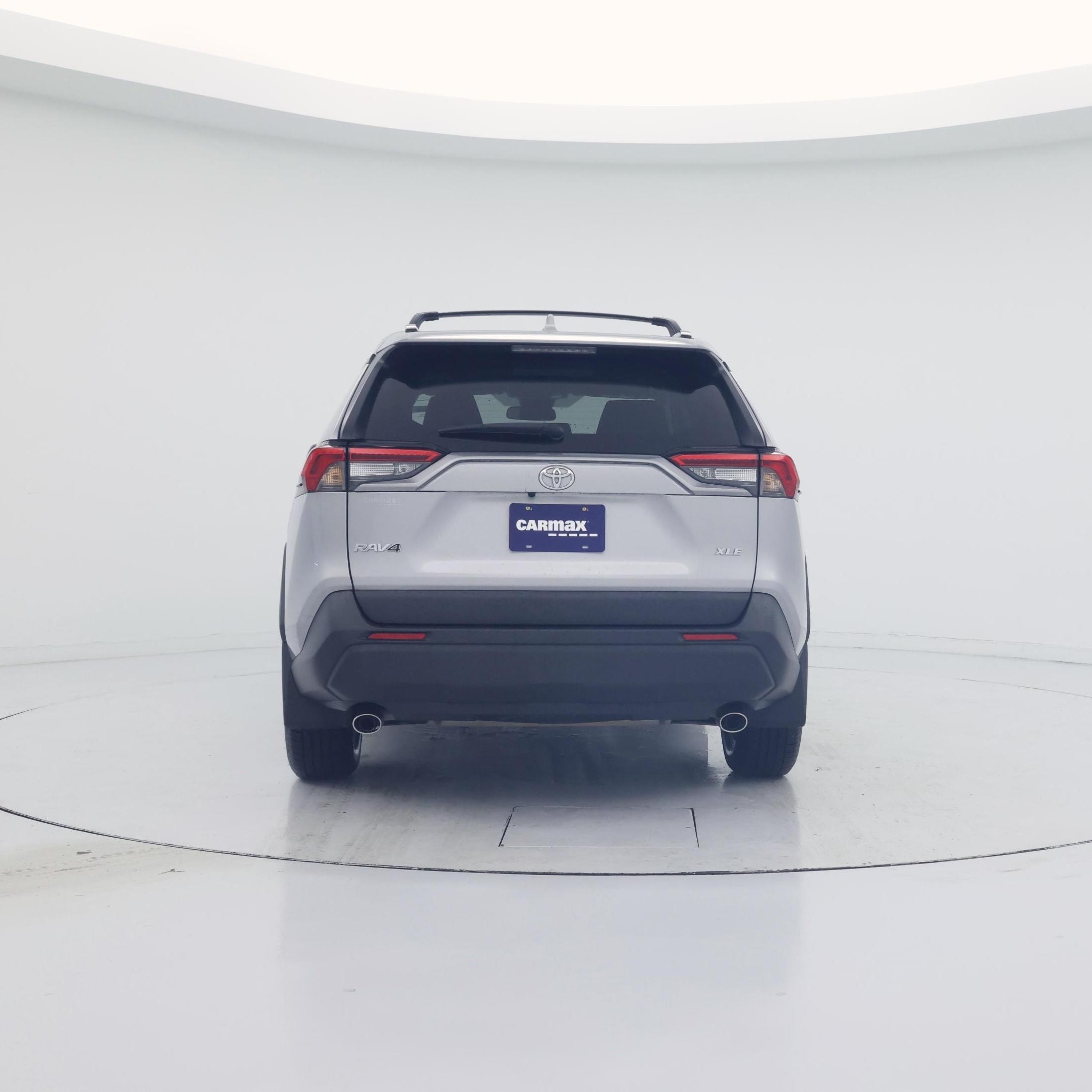 Thumbnail: 2021 Toyota RAV4 - 6