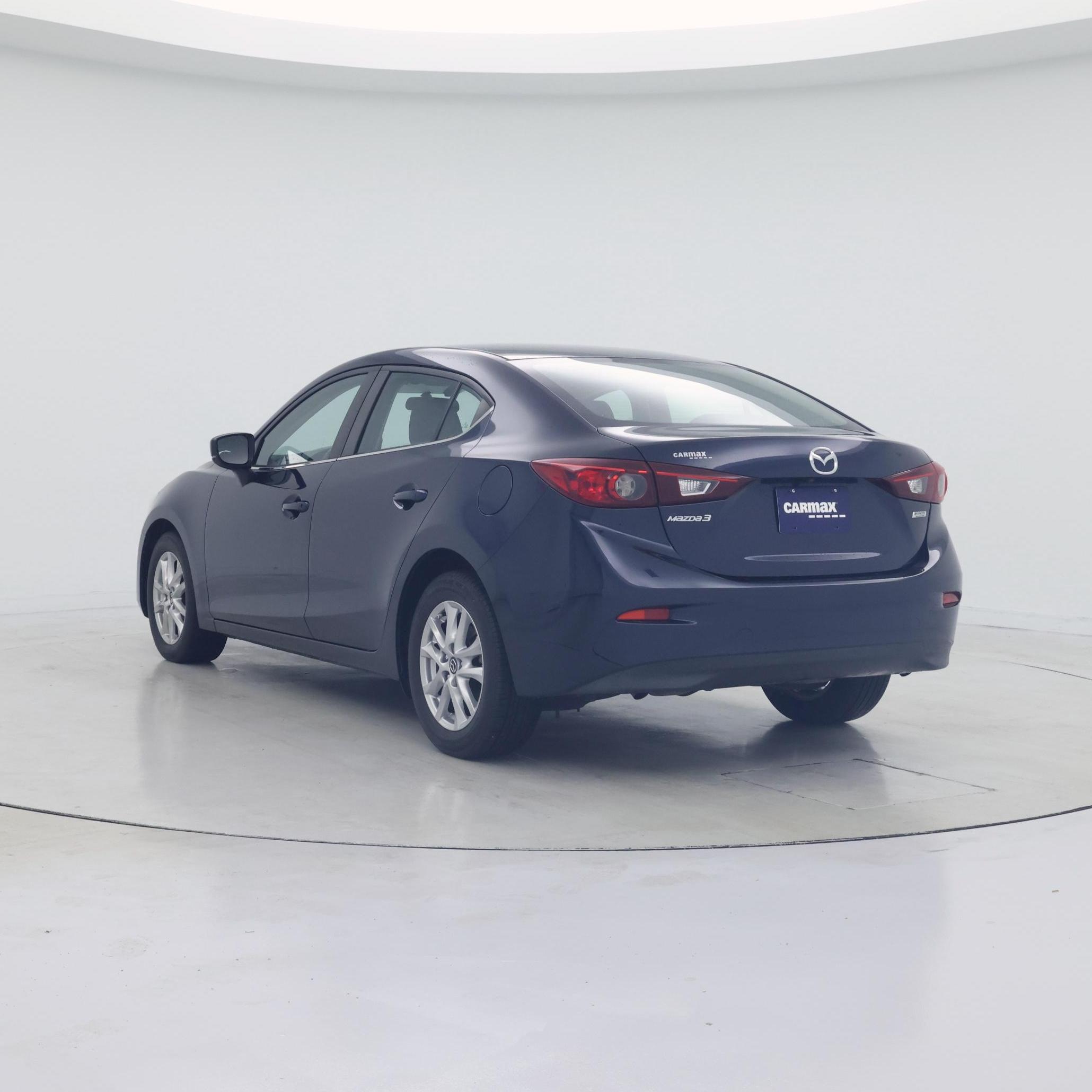 Thumbnail: 2017 Mazda Mazda3 - 2