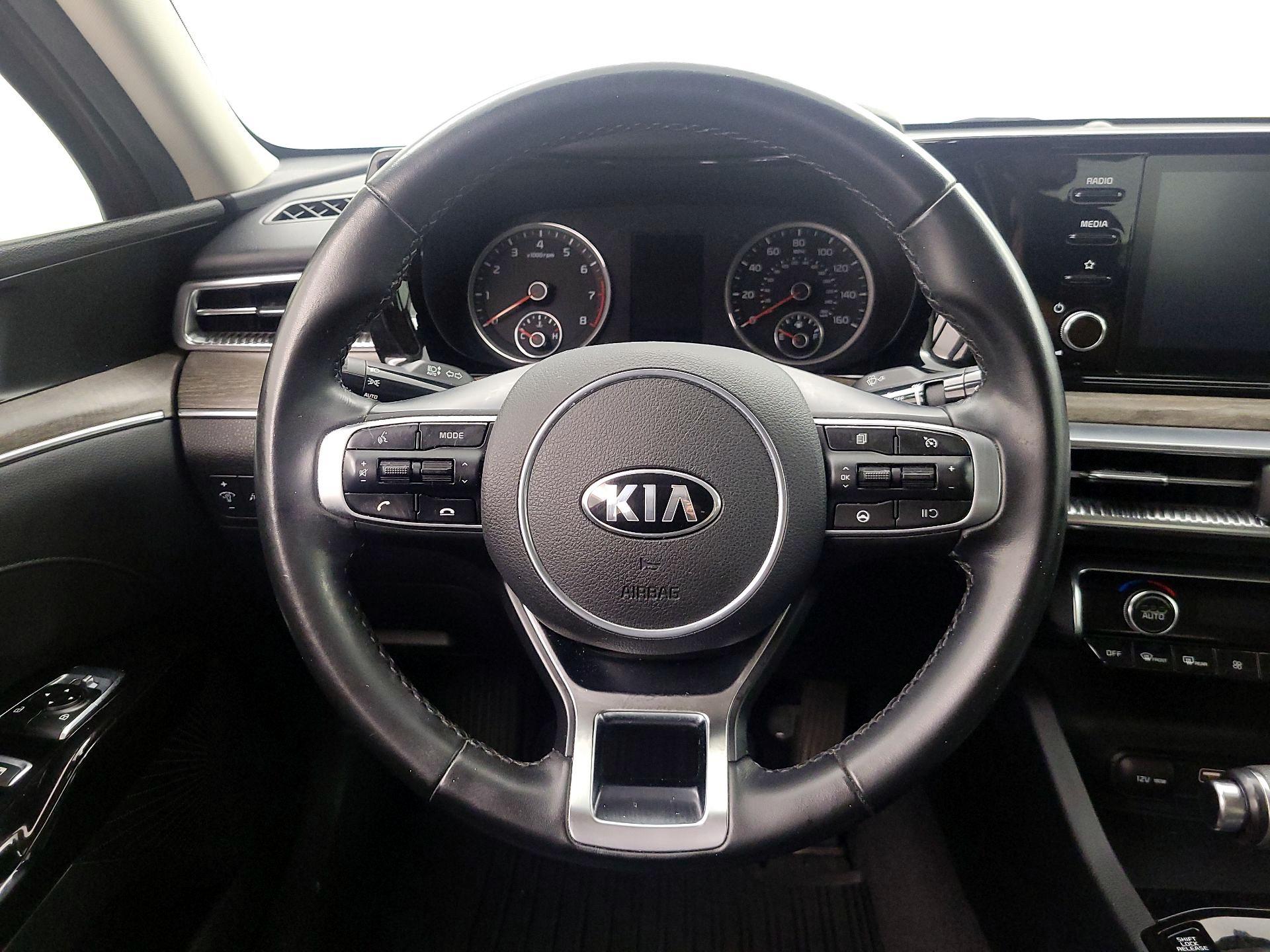 Thumbnail: 2021 Kia K5 - 10