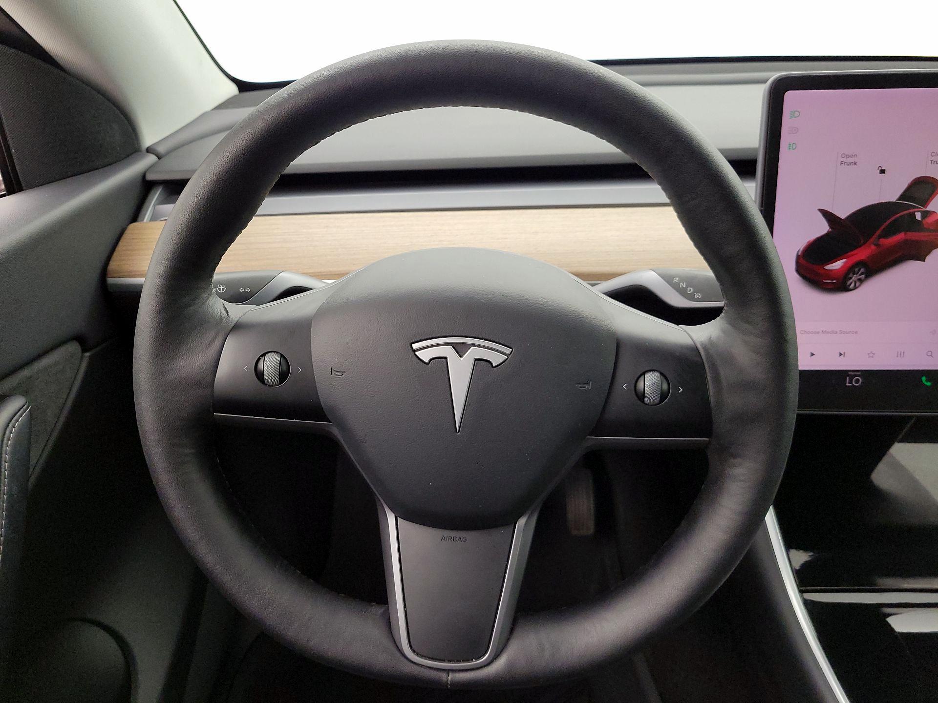 Thumbnail: 2021 Tesla Model Y - 10