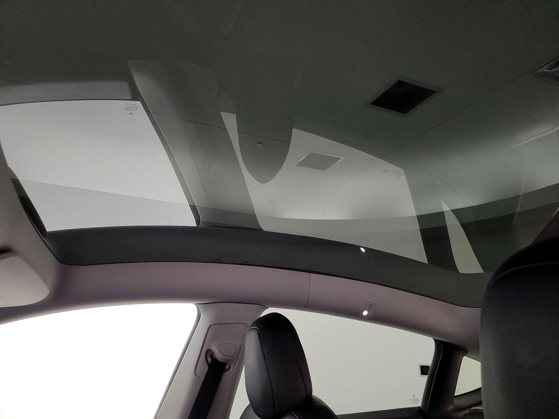 Thumbnail: 2021 Tesla Model Y - 18