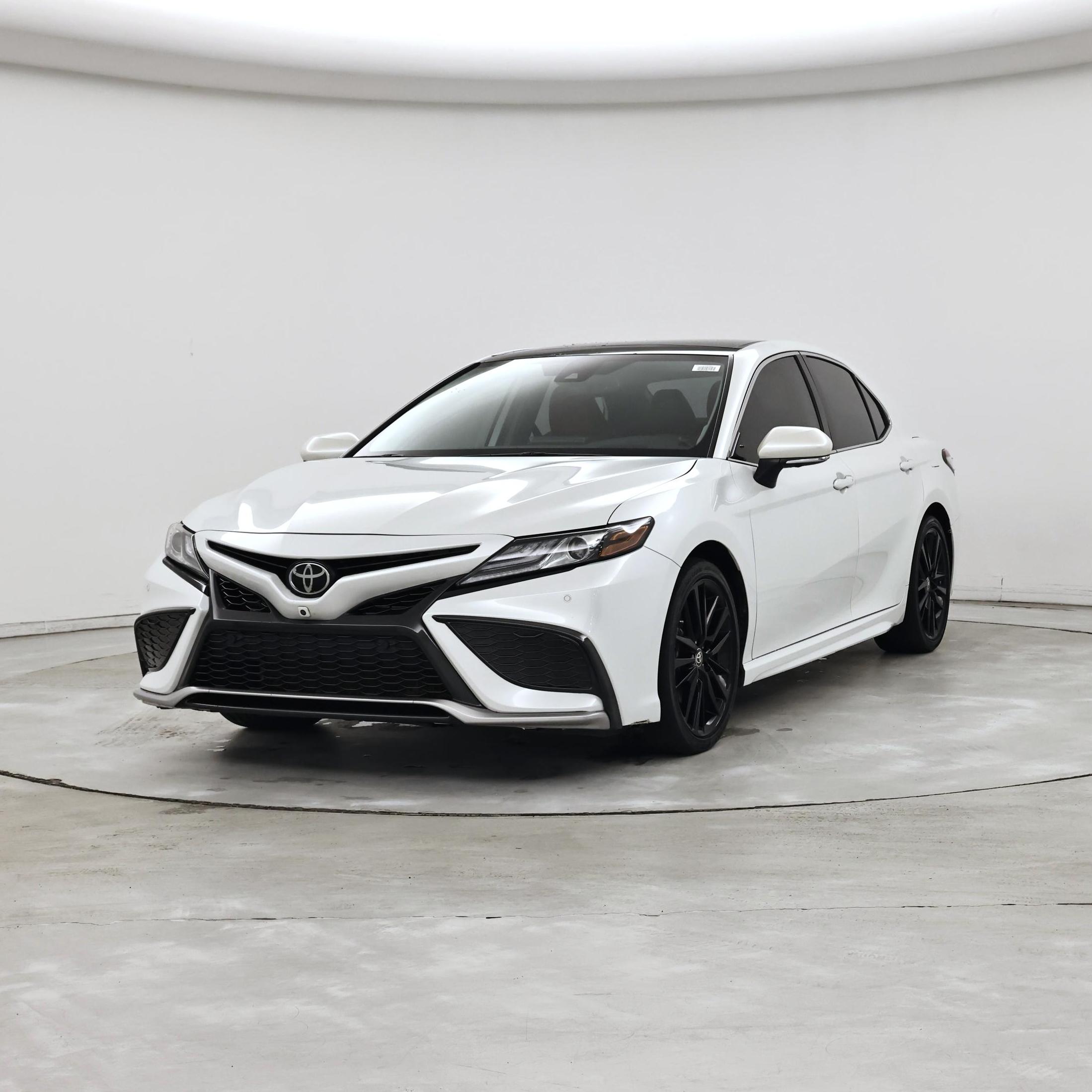 Thumbnail: 2022 Toyota Camry - 4