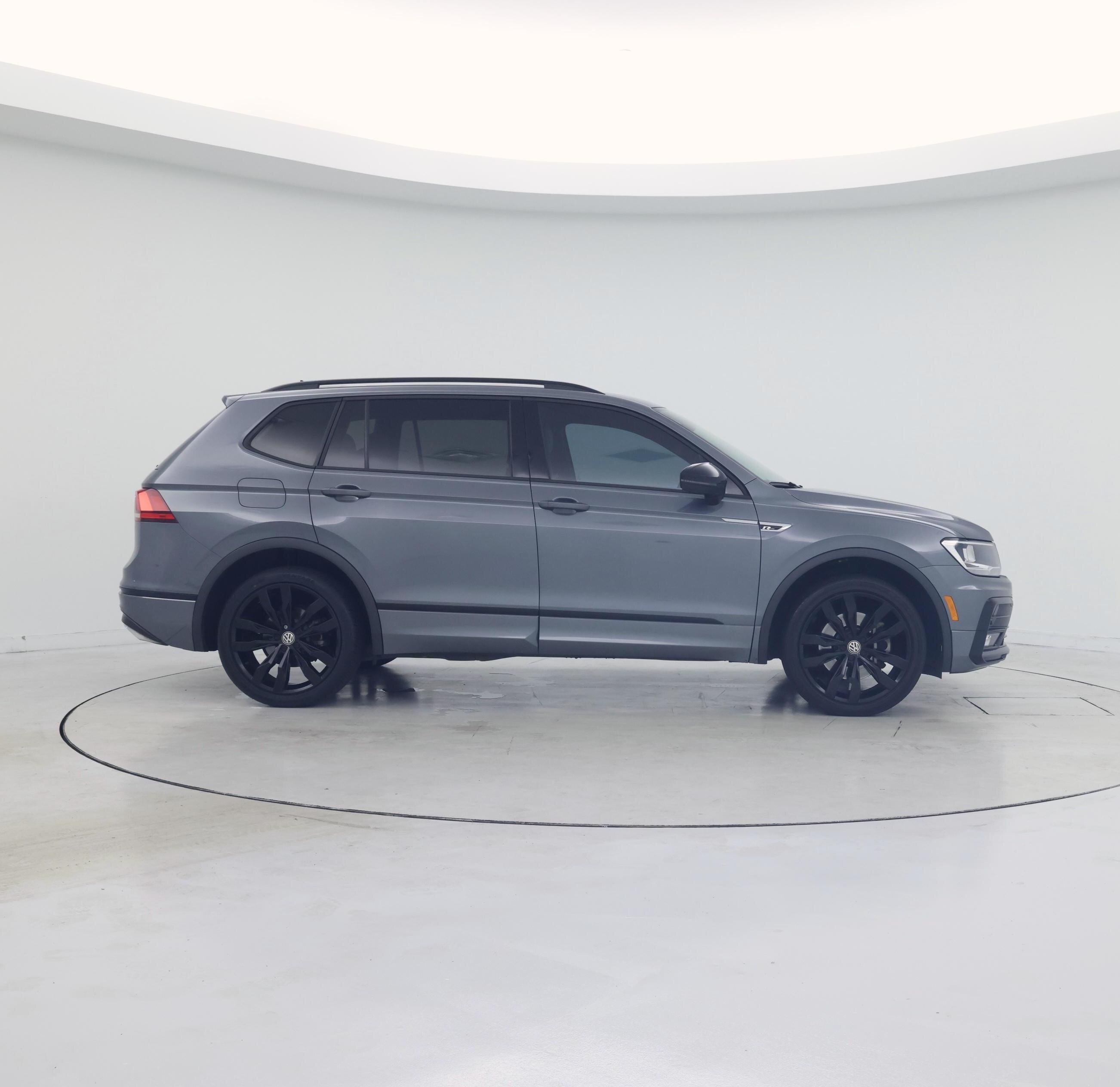Thumbnail: 2020 Volkswagen Tiguan - 7