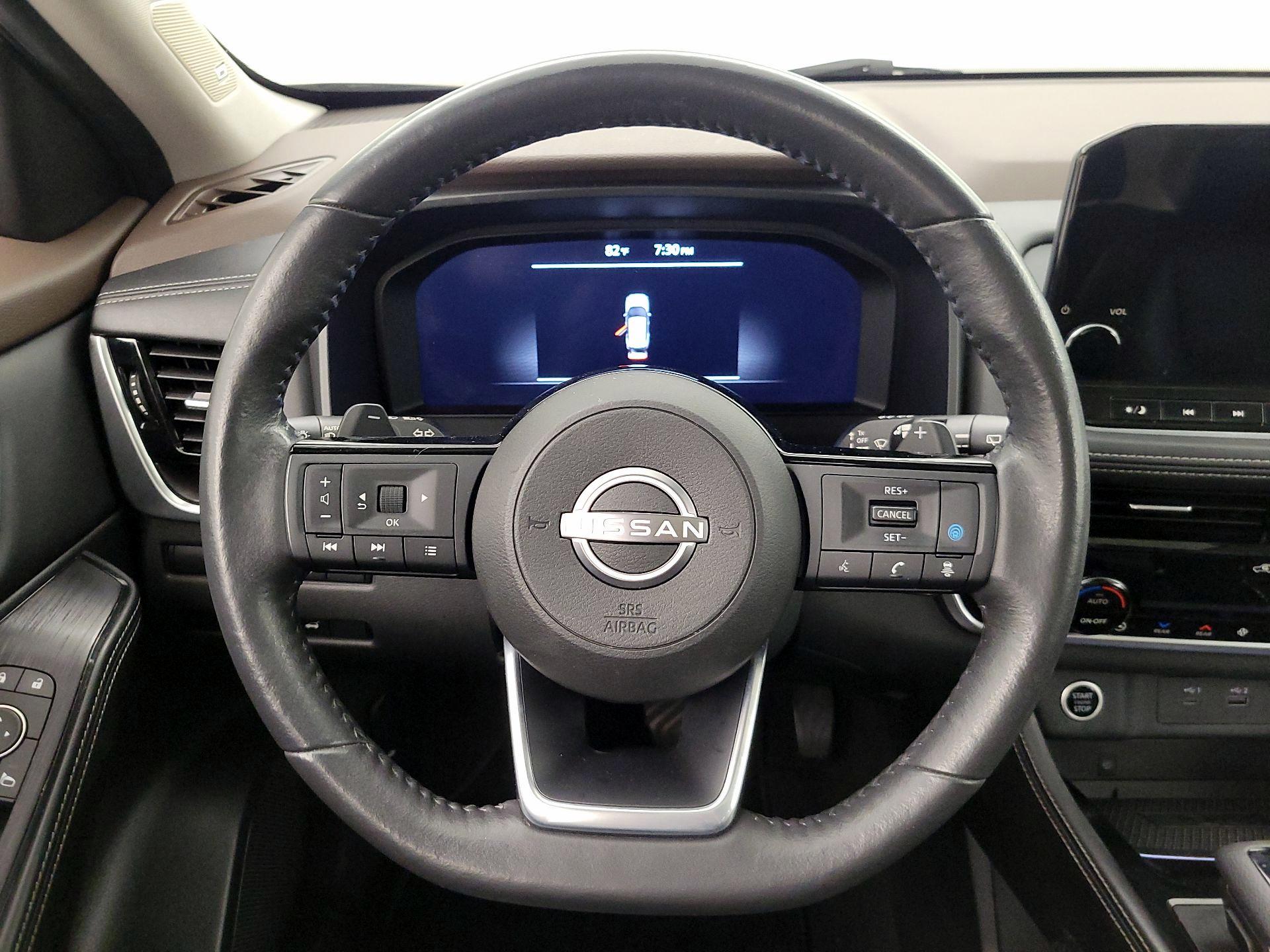 Thumbnail: 2022 Nissan Rogue - 10
