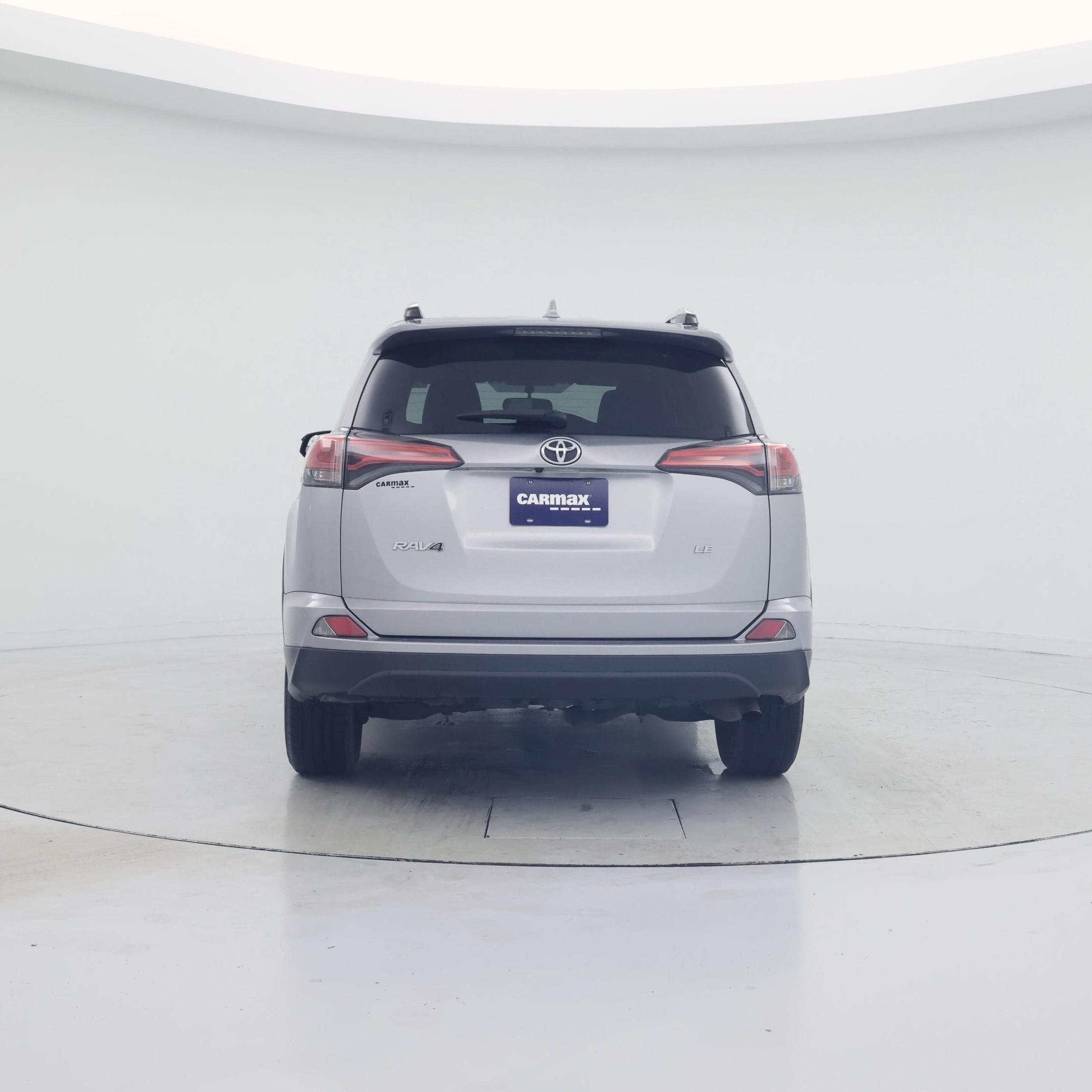 Thumbnail: 2016 Toyota RAV4 - 6