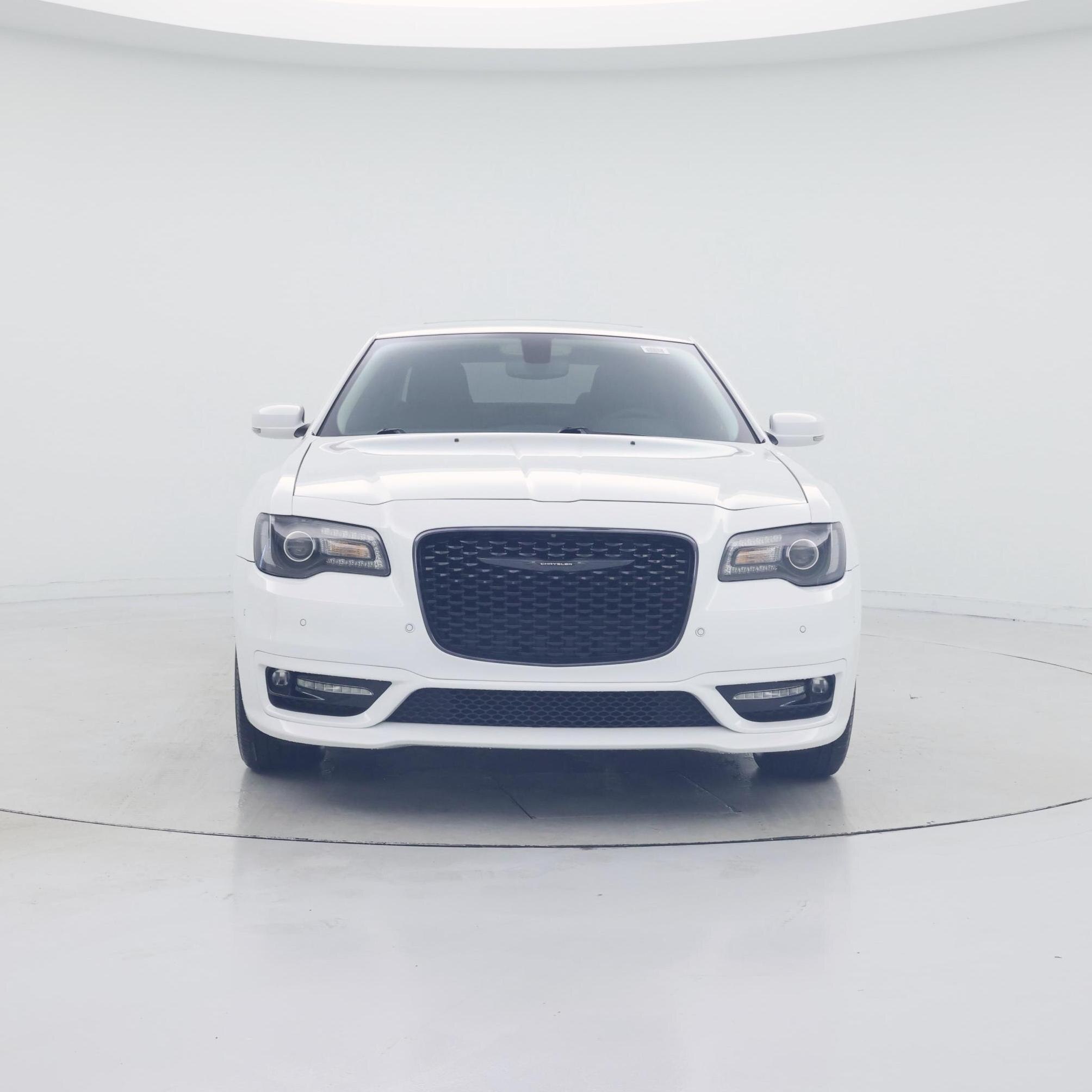 Thumbnail: 2023 Chrysler 300 - 5