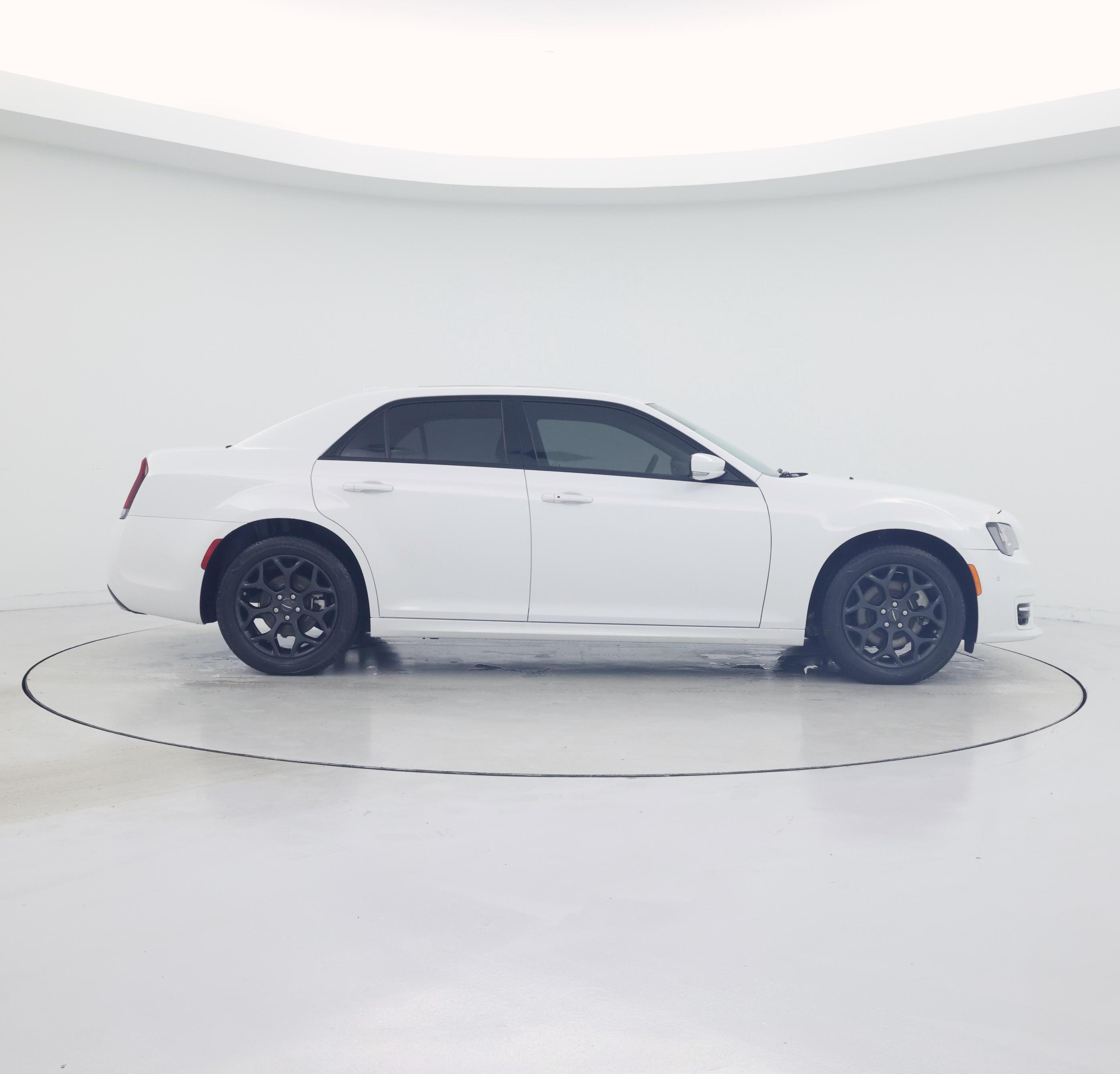 Thumbnail: 2023 Chrysler 300 - 7