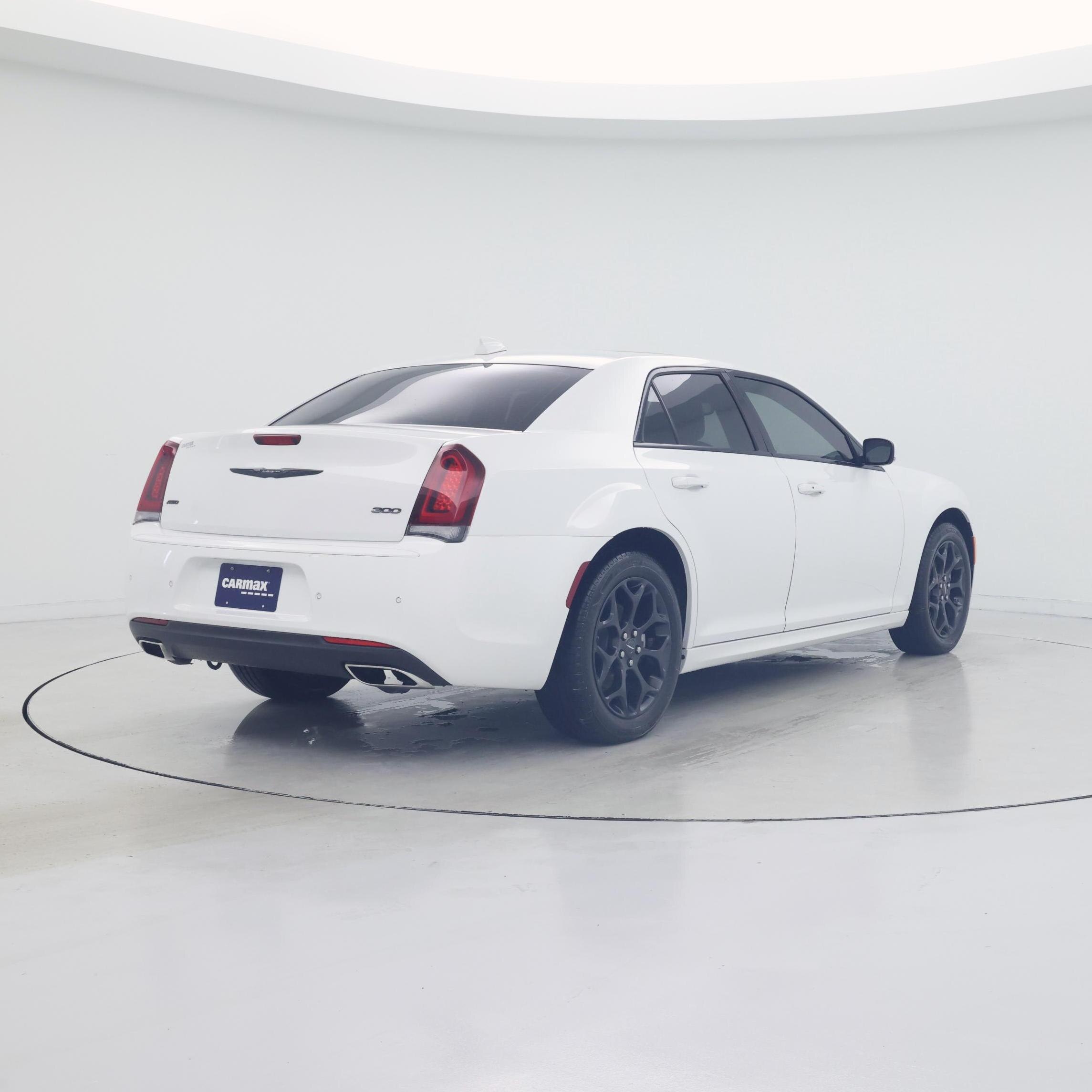 Thumbnail: 2023 Chrysler 300 - 8