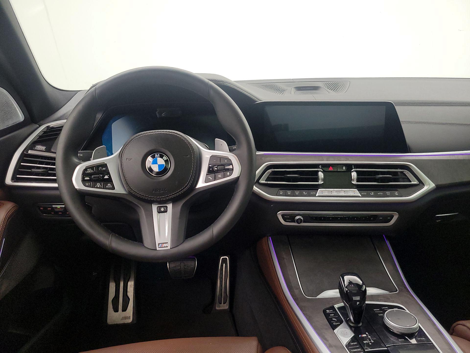 Thumbnail: 2020 BMW X5 - 10