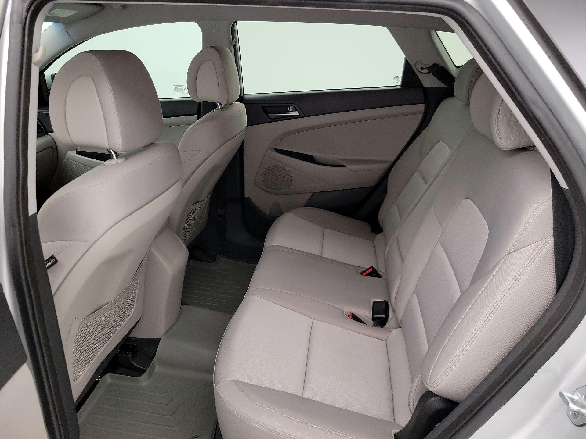 Thumbnail: 2016 Hyundai Tucson - 19