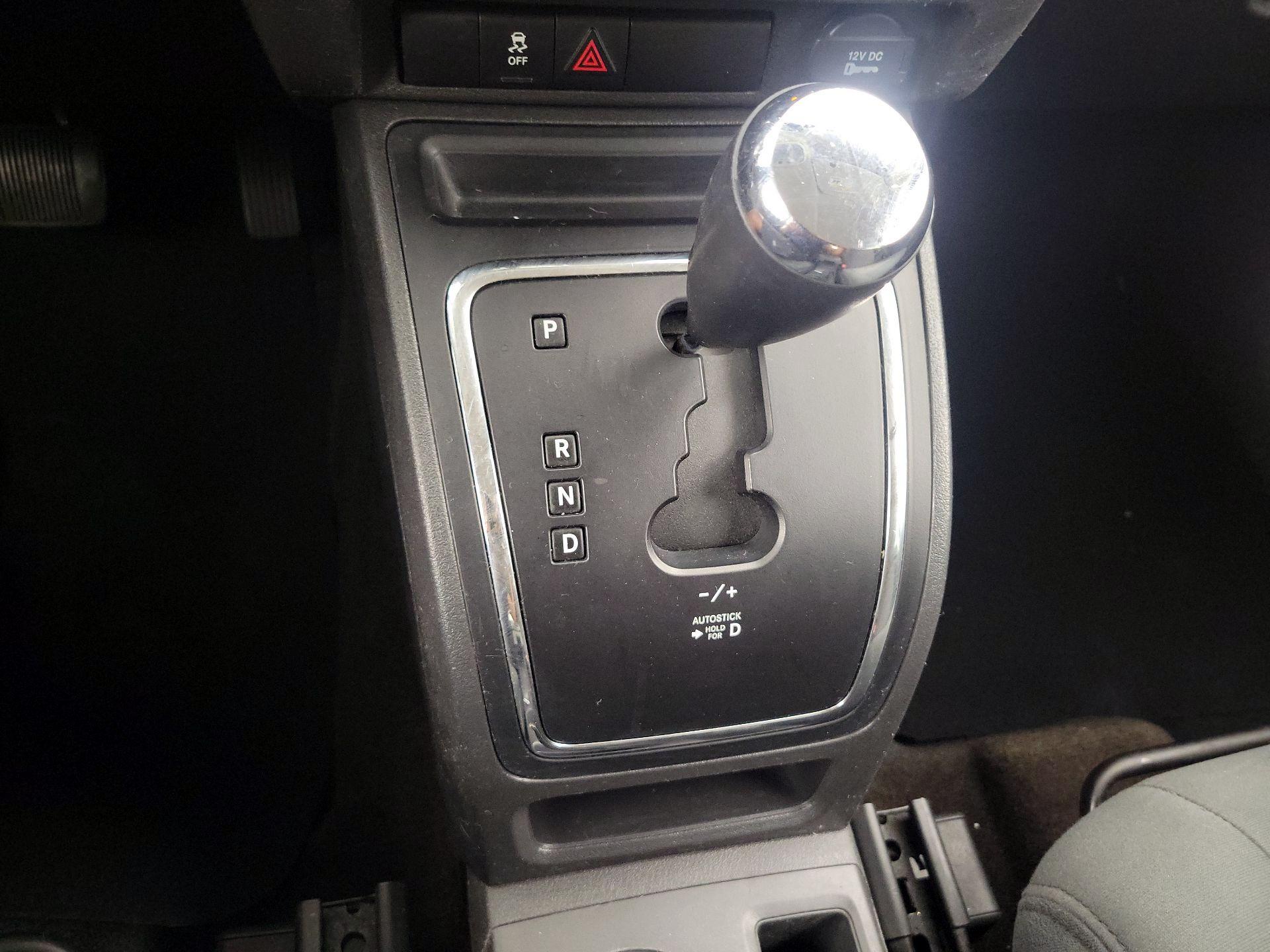 Thumbnail: 2014 Jeep Compass - 16