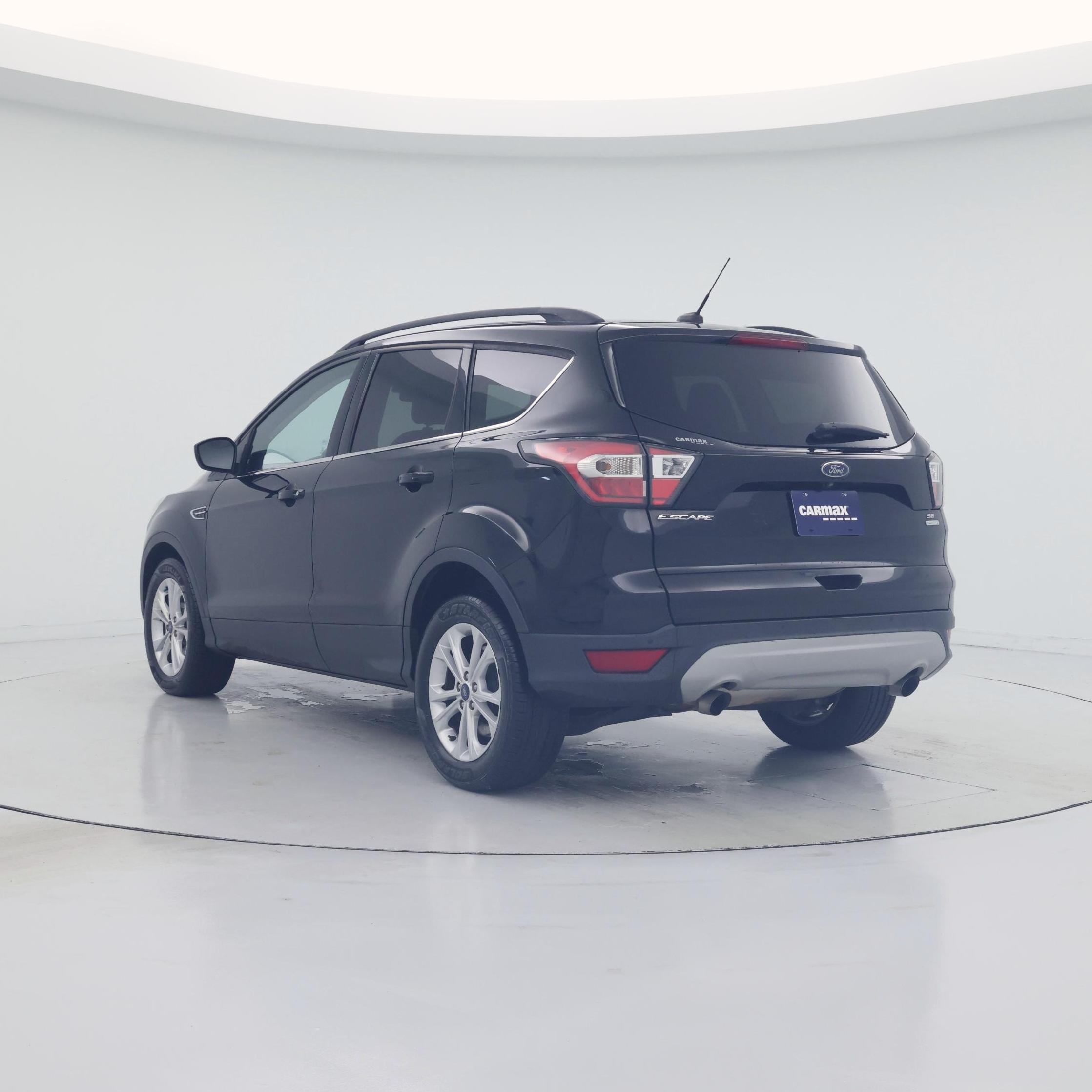 Thumbnail: 2017 Ford Escape - 2
