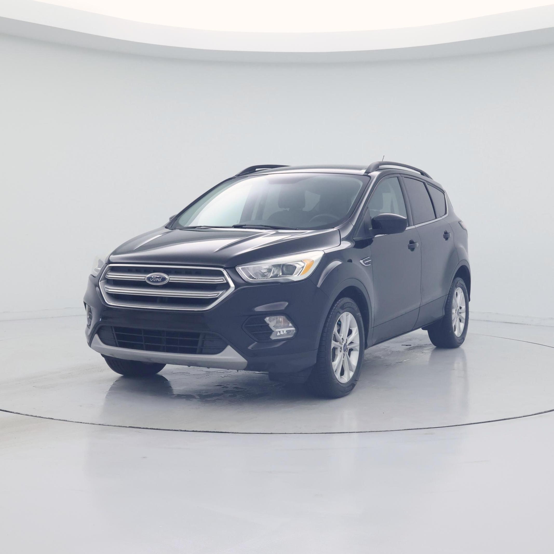 Thumbnail: 2017 Ford Escape - 4