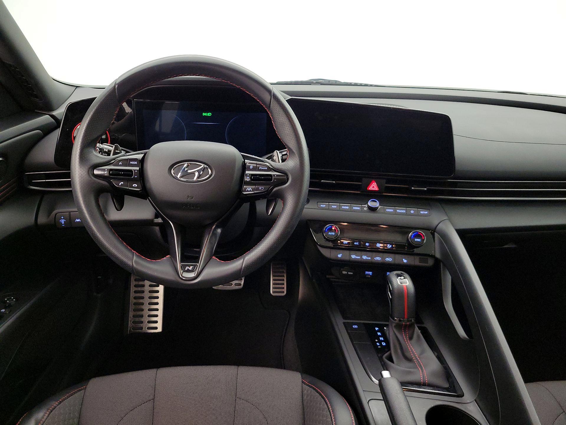 Thumbnail: 2023 Hyundai Elantra - 10
