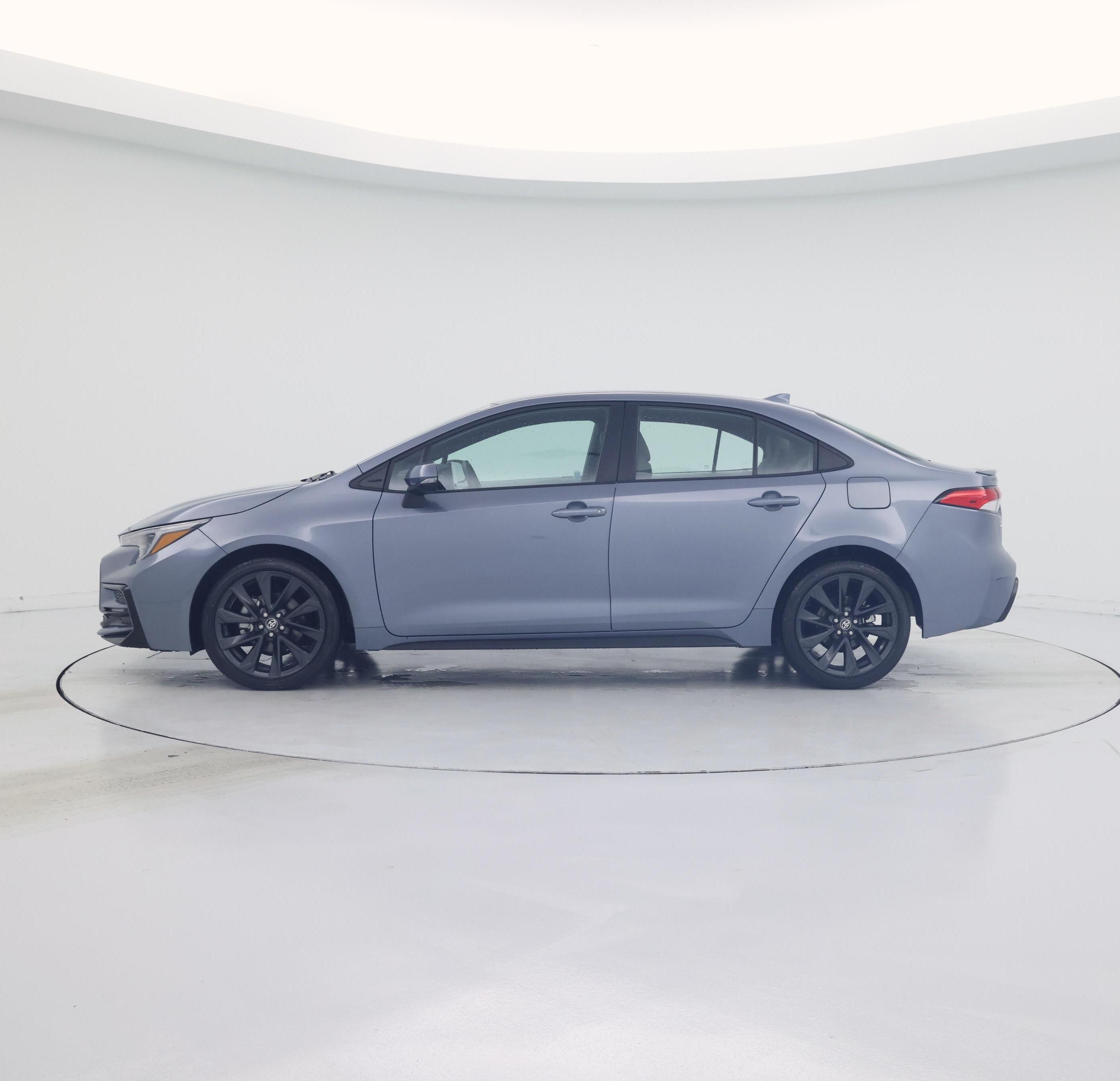 Thumbnail: 2024 Toyota Corolla - 3