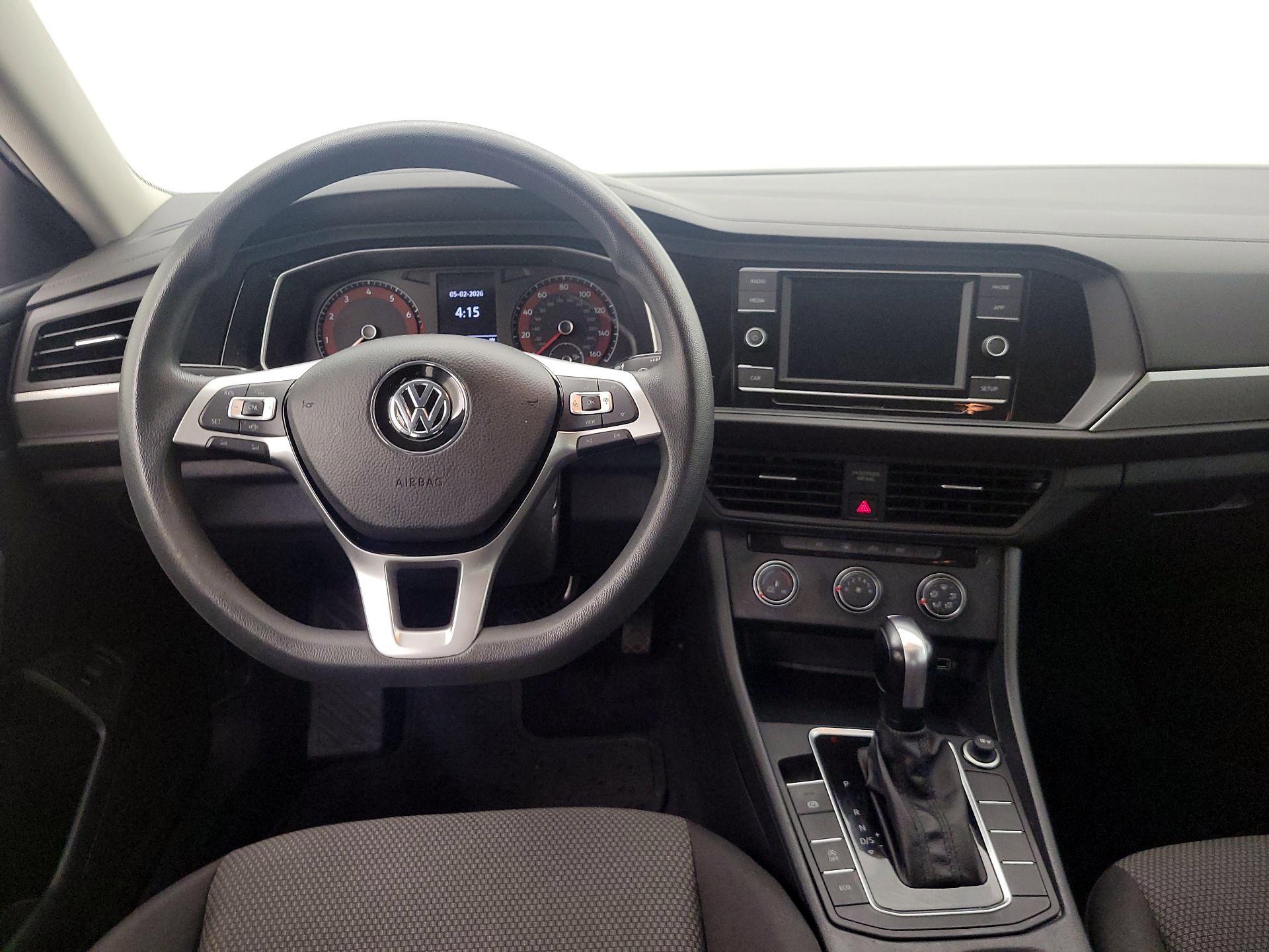 Thumbnail: 2019 Volkswagen Jetta - 10