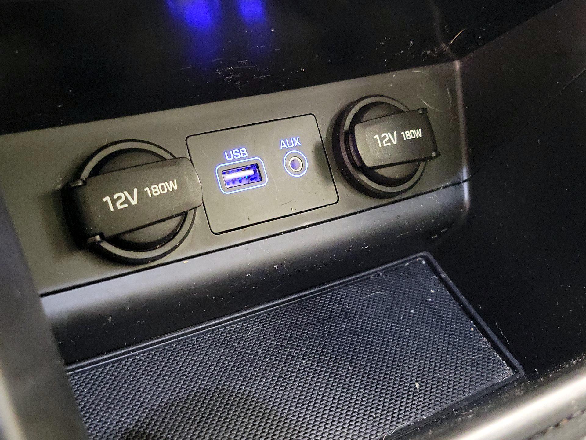 Thumbnail: 2015 Hyundai Sonata - 19