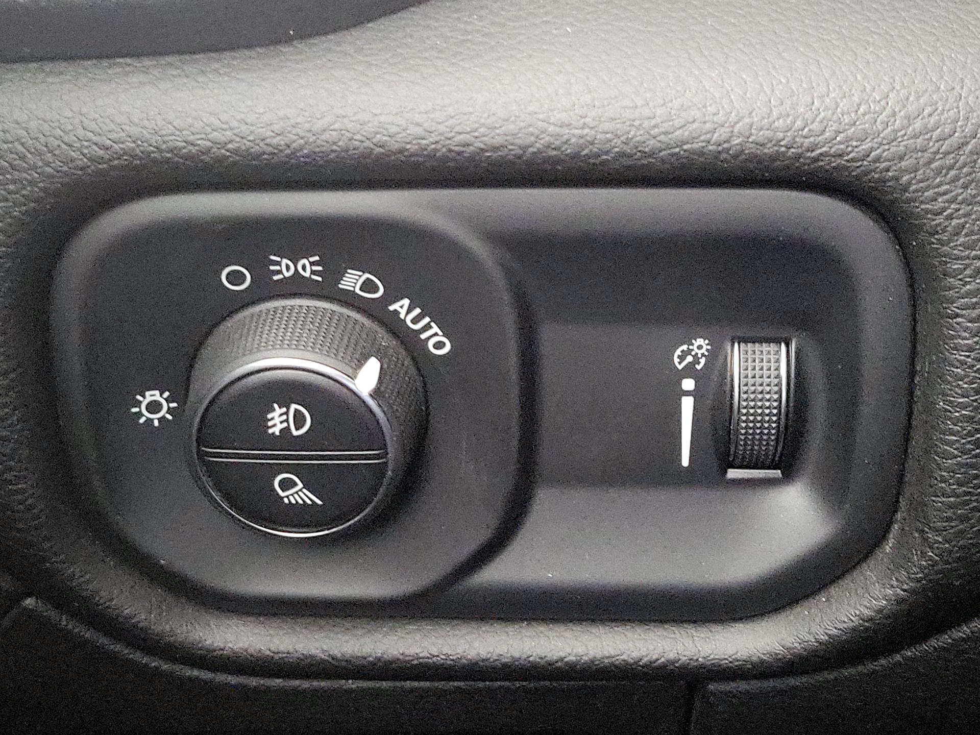 Thumbnail: 2023 RAM 1500 - 13