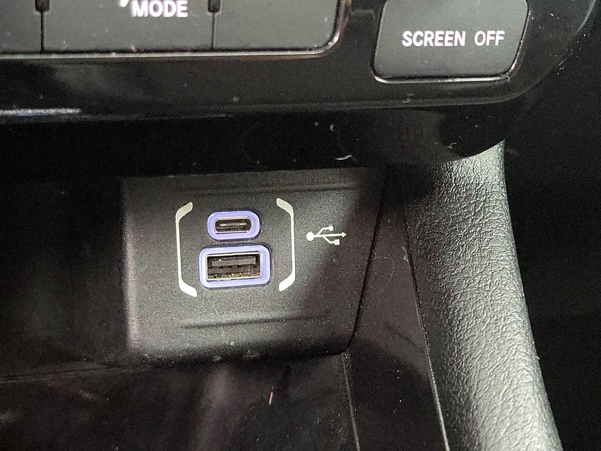 Thumbnail: 2022 Jeep Compass - 18