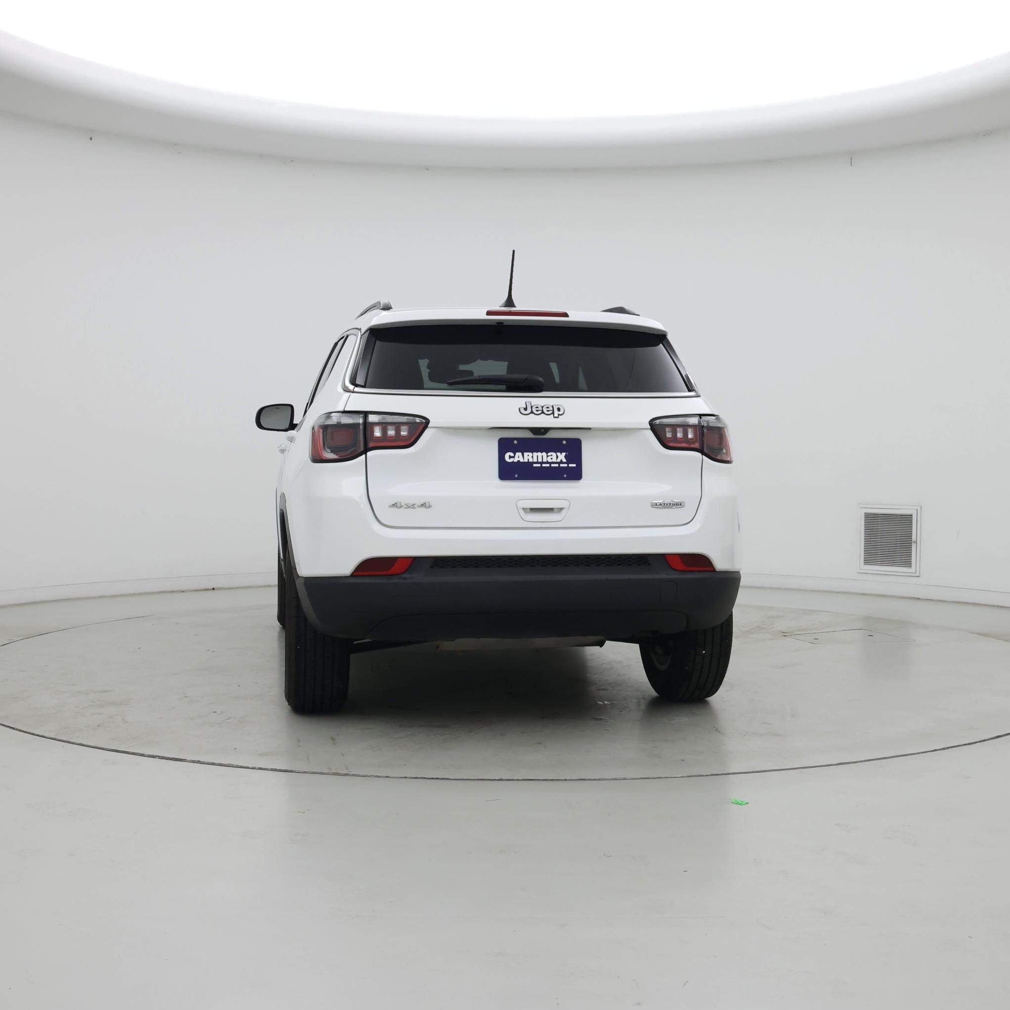 Thumbnail: 2022 Jeep Compass - 6