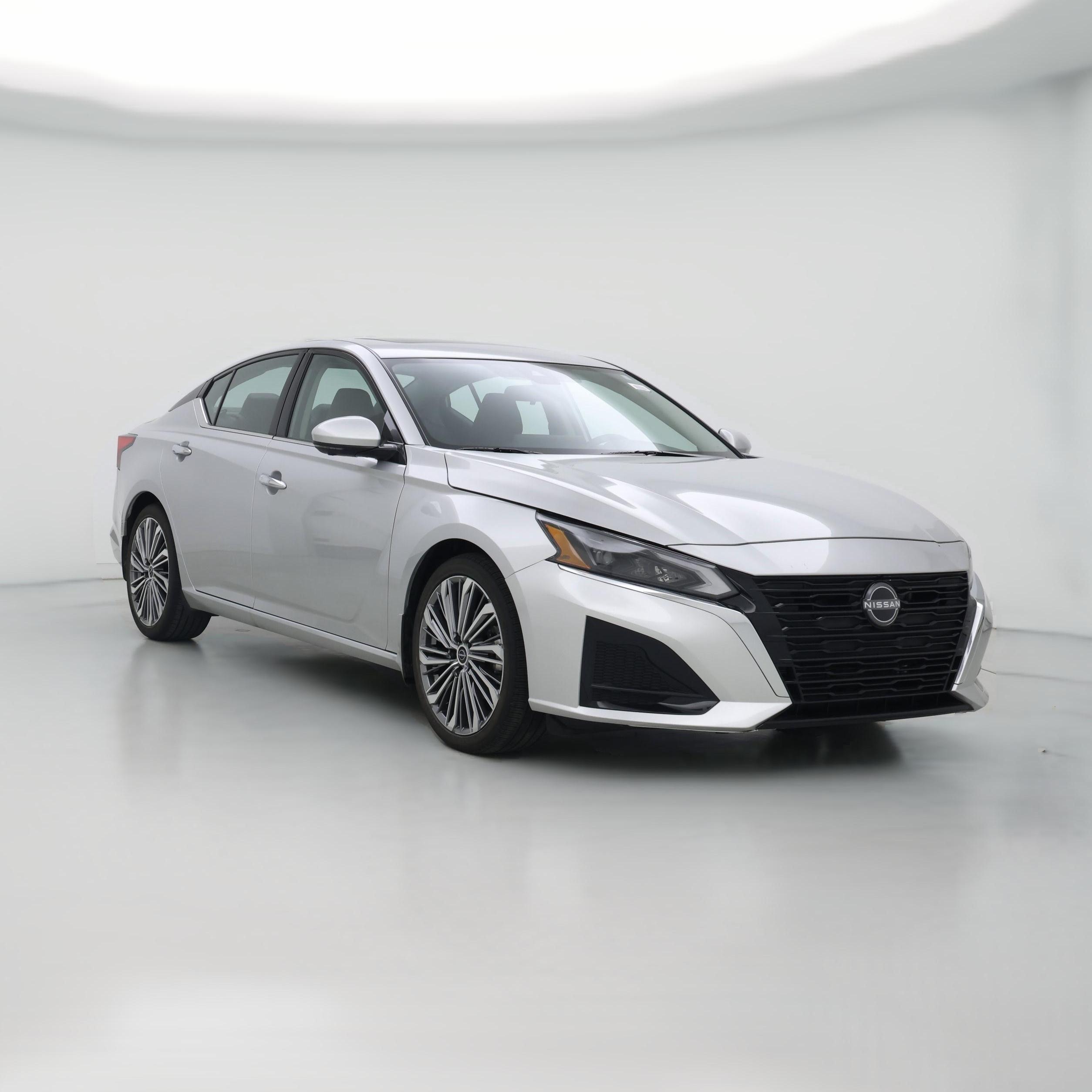 Thumbnail: 2023 Nissan Altima - 1