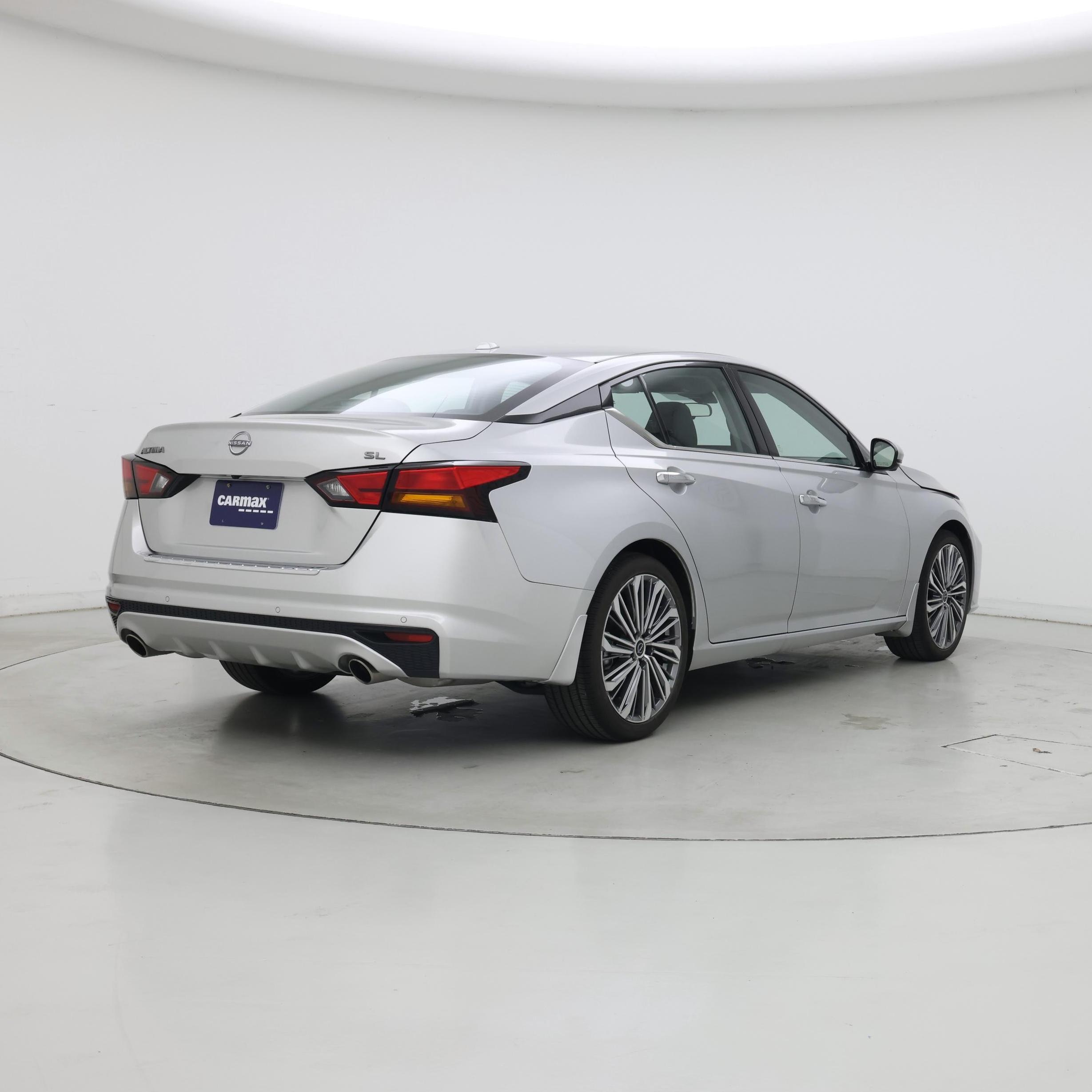 Thumbnail: 2023 Nissan Altima - 8