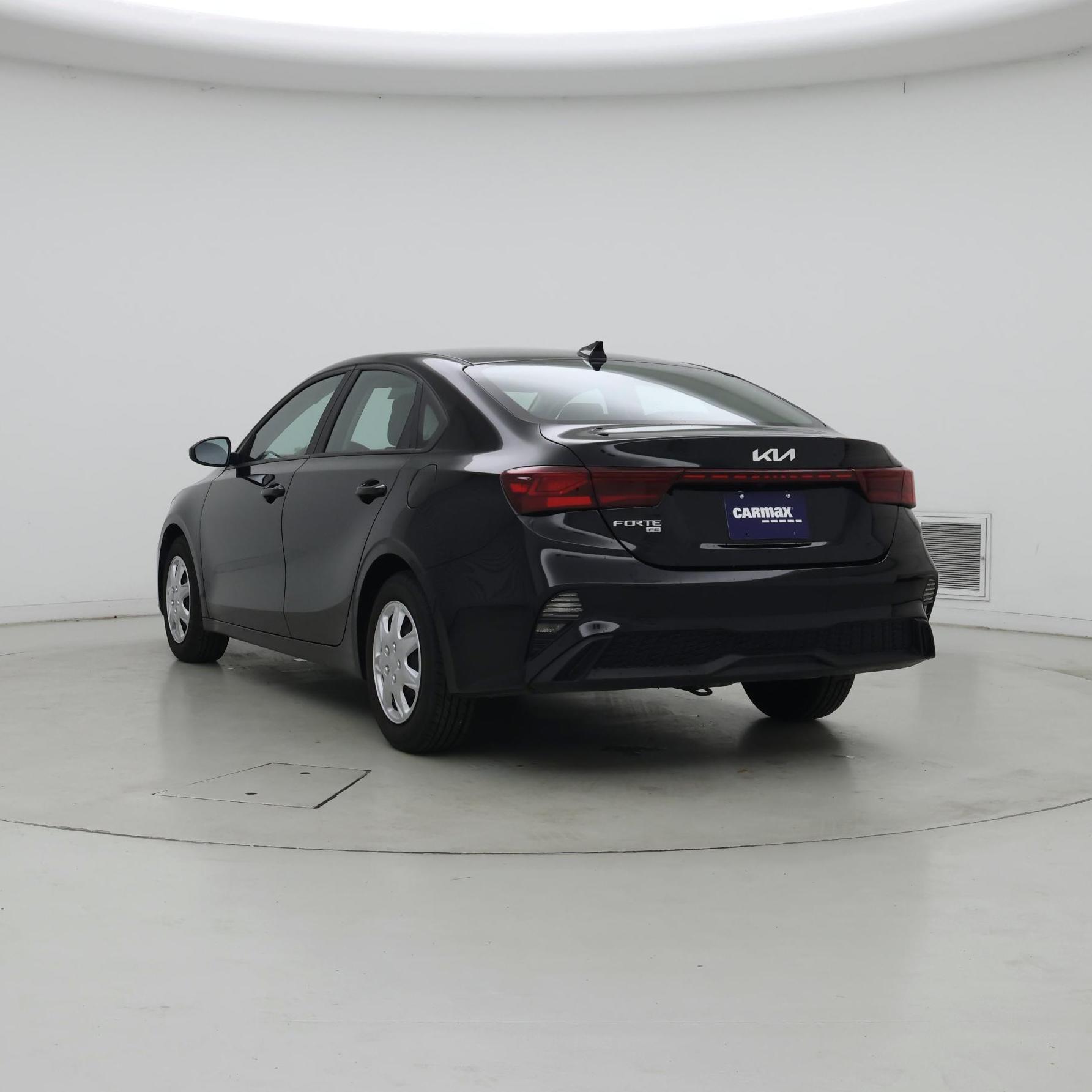 Thumbnail: 2024 Kia Forte - 2