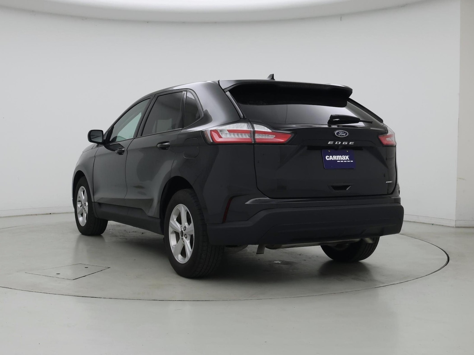 2024 Ford Edge SE - Photo 3