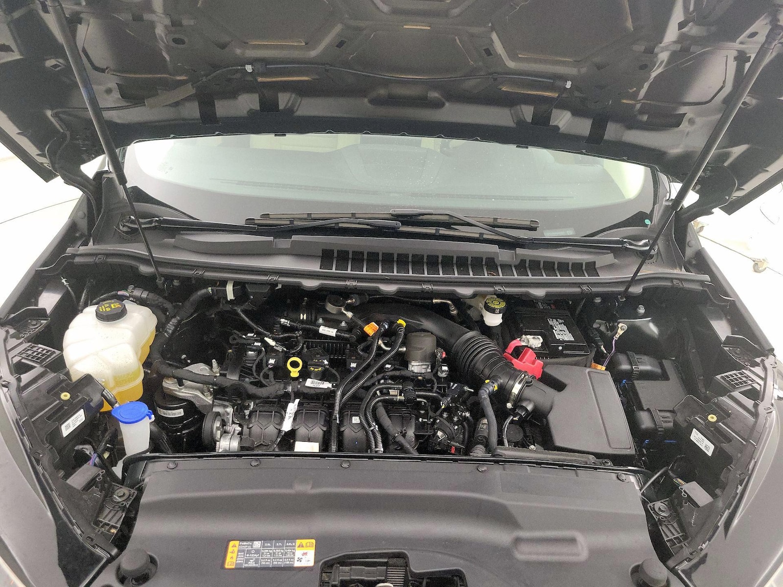 2024 Ford Edge SE - Photo 23