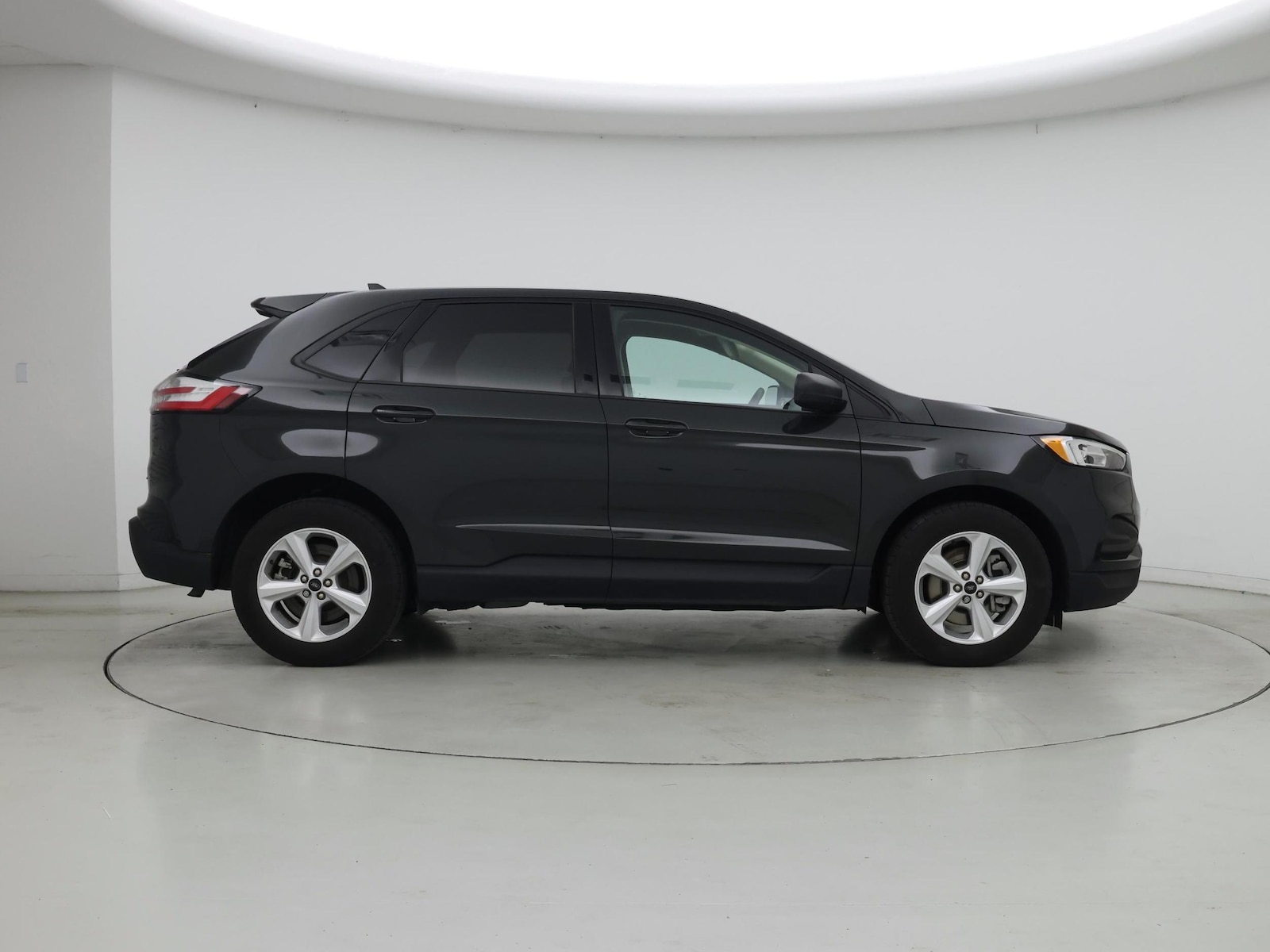 2024 Ford Edge SE - Photo 8