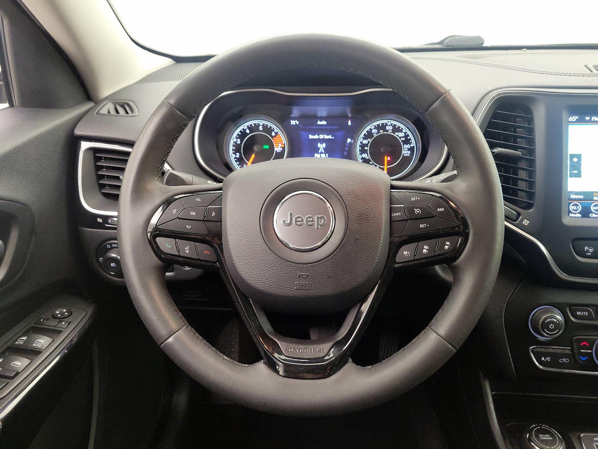Thumbnail: 2023 Jeep Cherokee - 10