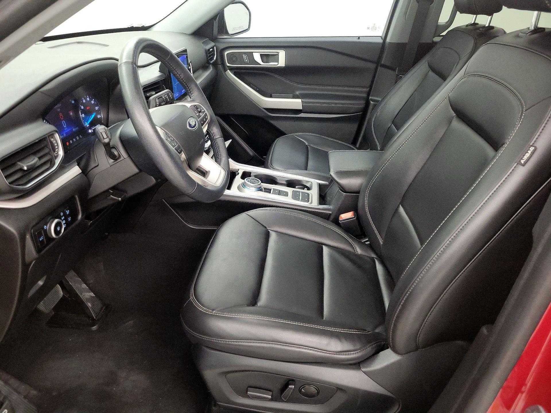 Thumbnail: 2023 Ford Explorer - 11