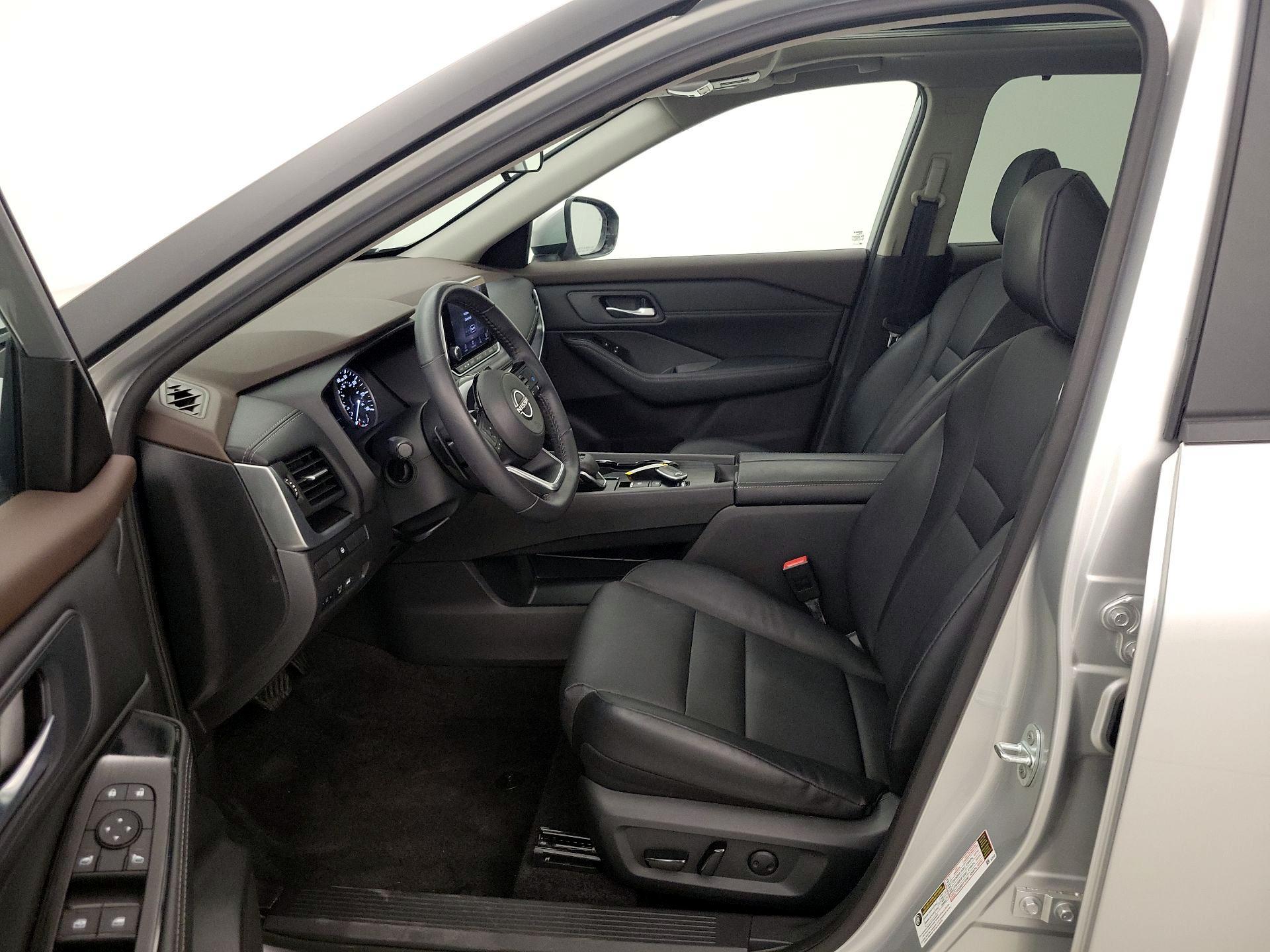Thumbnail: 2023 Nissan Rogue - 11