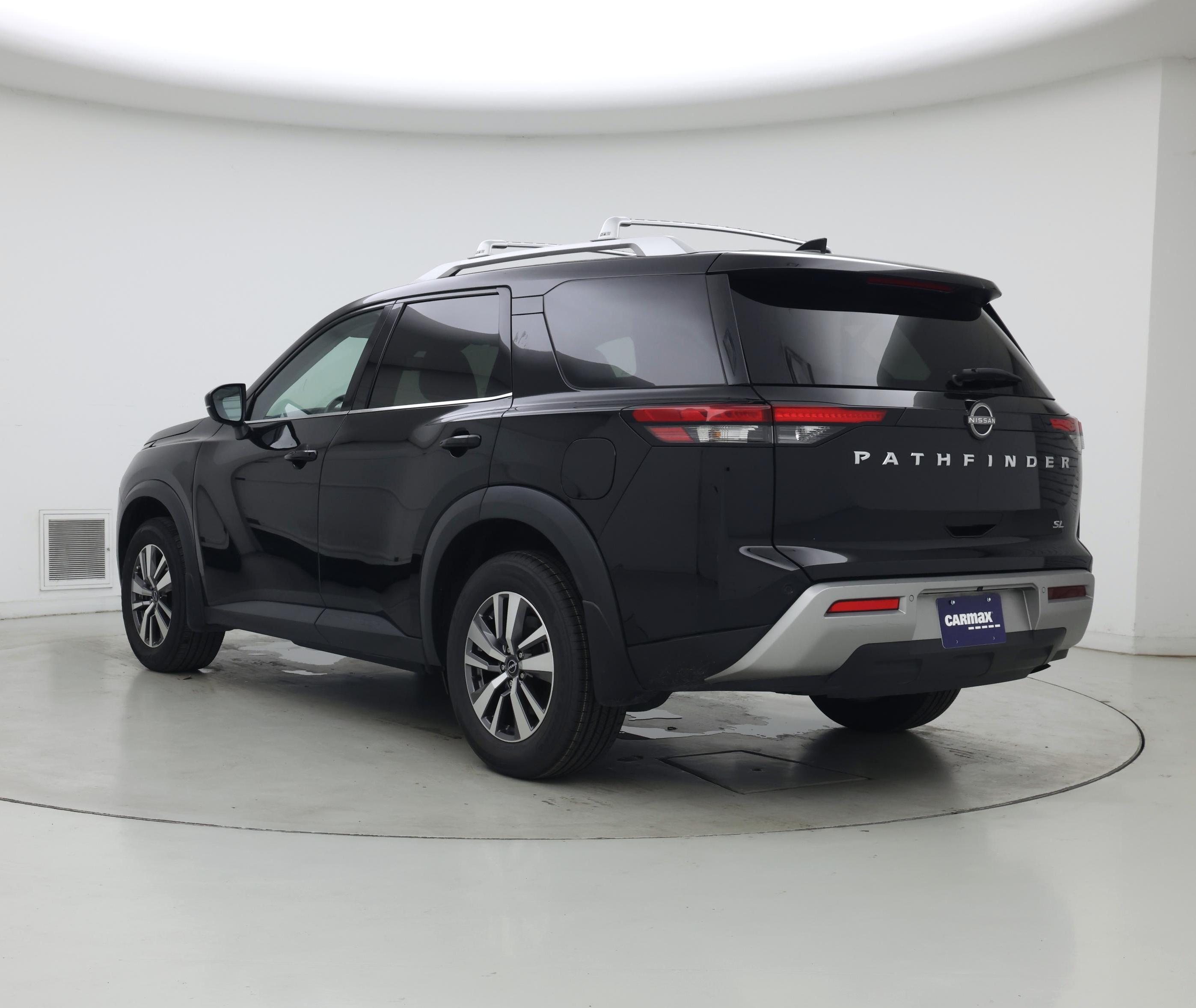 Thumbnail: 2023 Nissan Pathfinder - 2