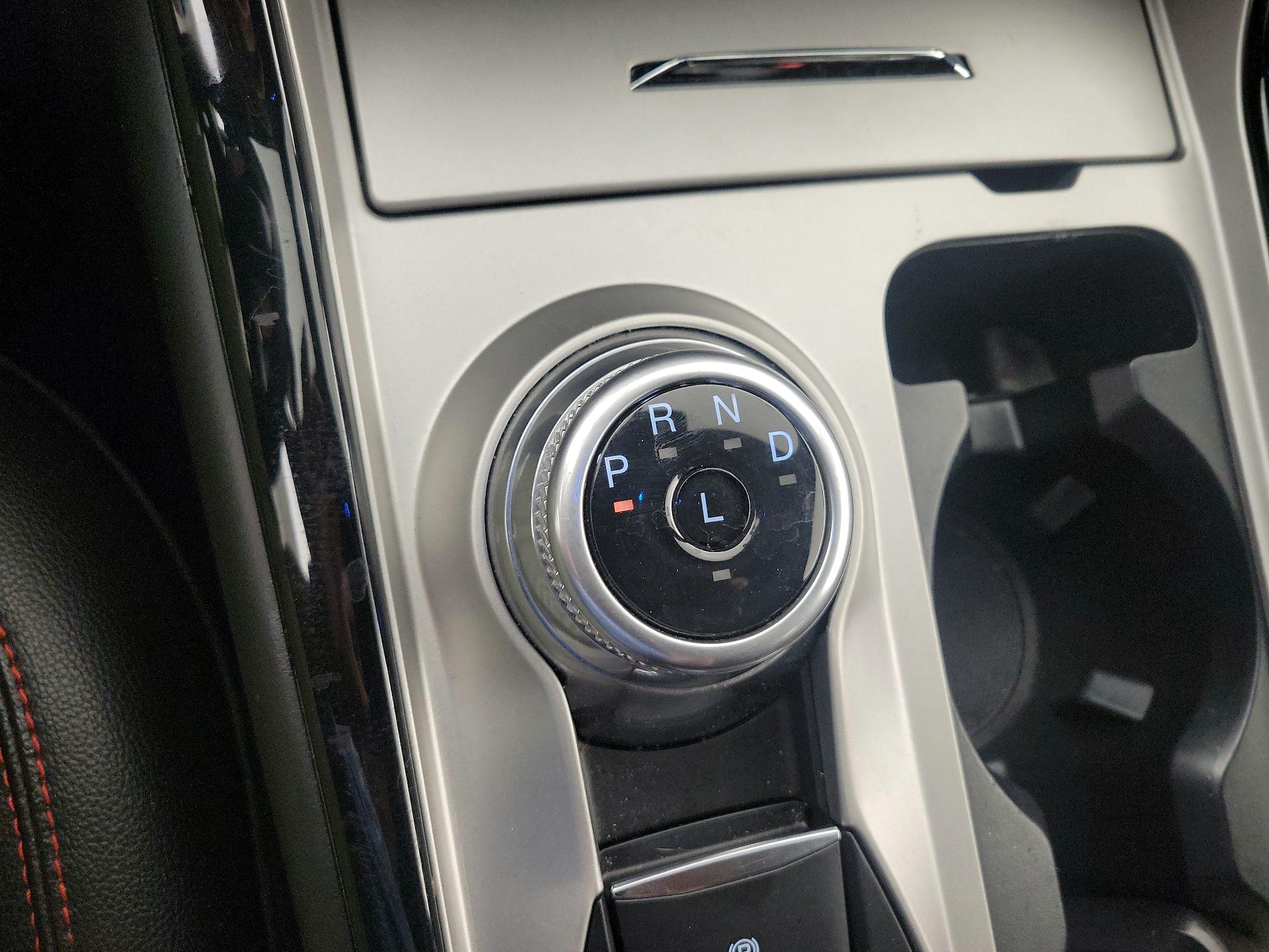 Thumbnail: 2022 Ford Explorer - 18