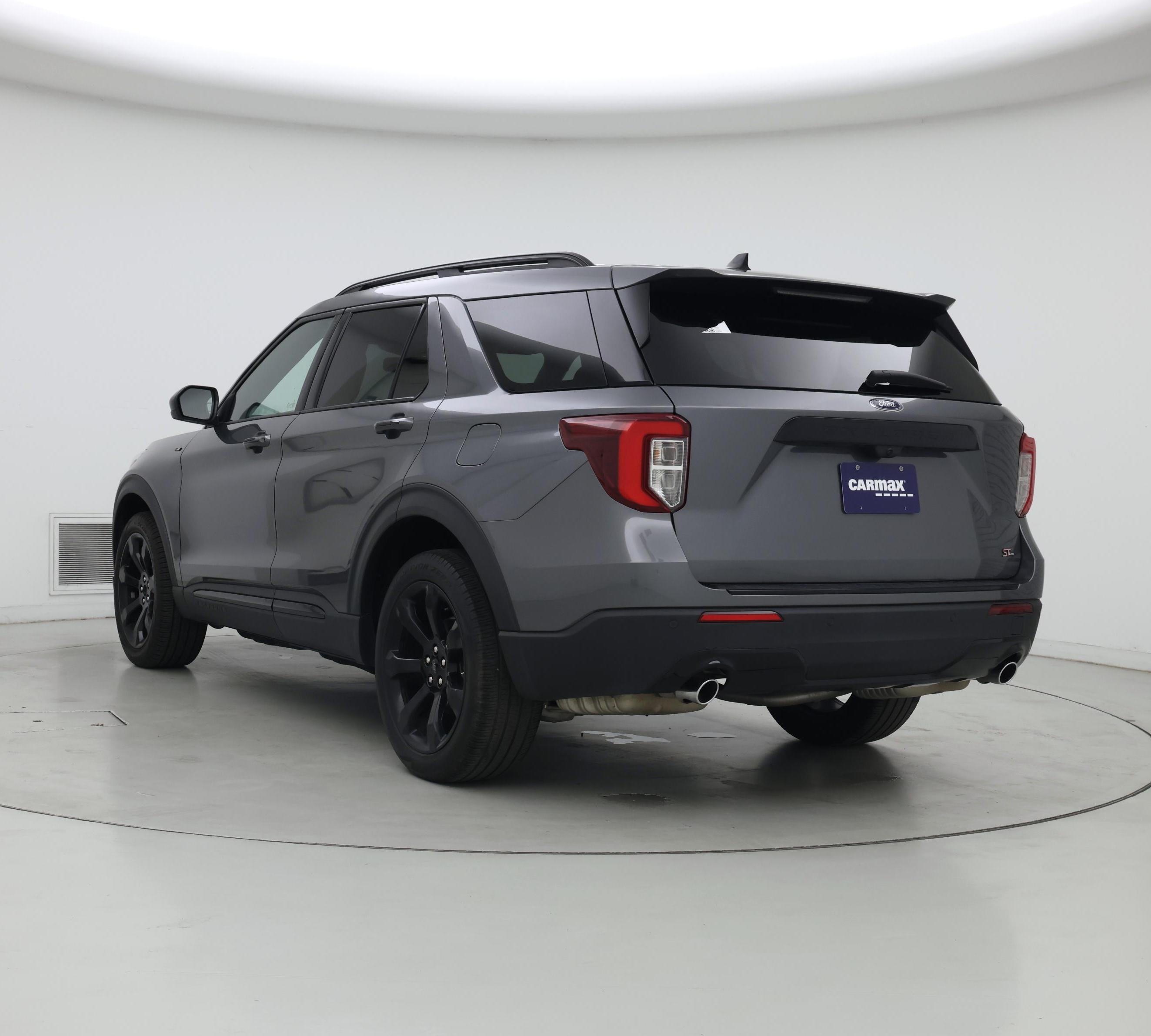 Thumbnail: 2022 Ford Explorer - 2