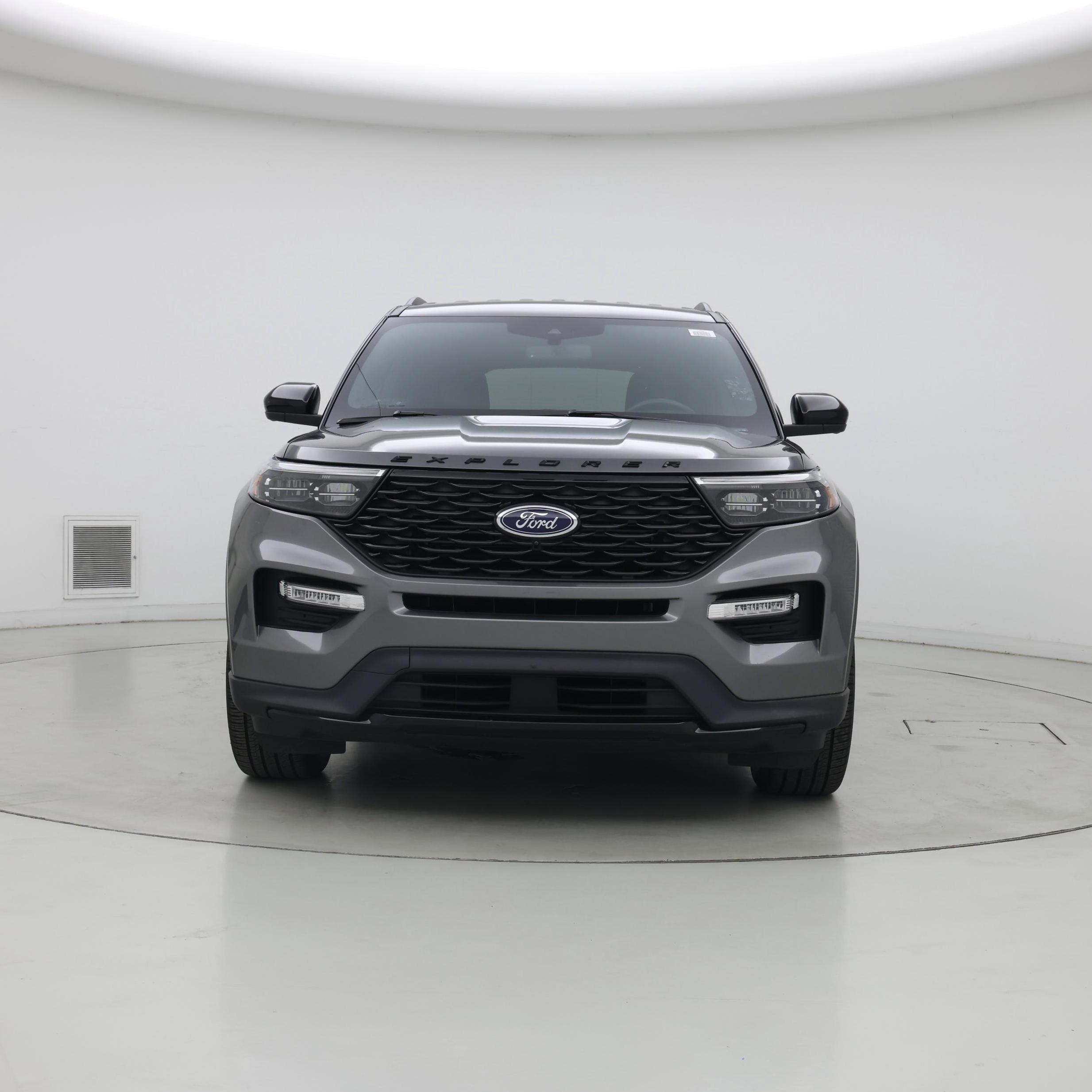Thumbnail: 2022 Ford Explorer - 5
