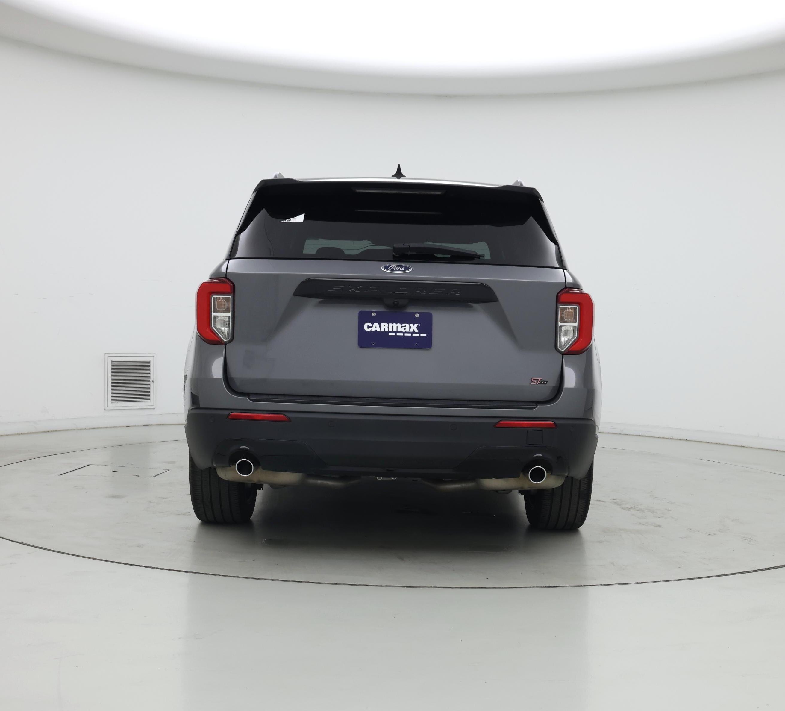Thumbnail: 2022 Ford Explorer - 6
