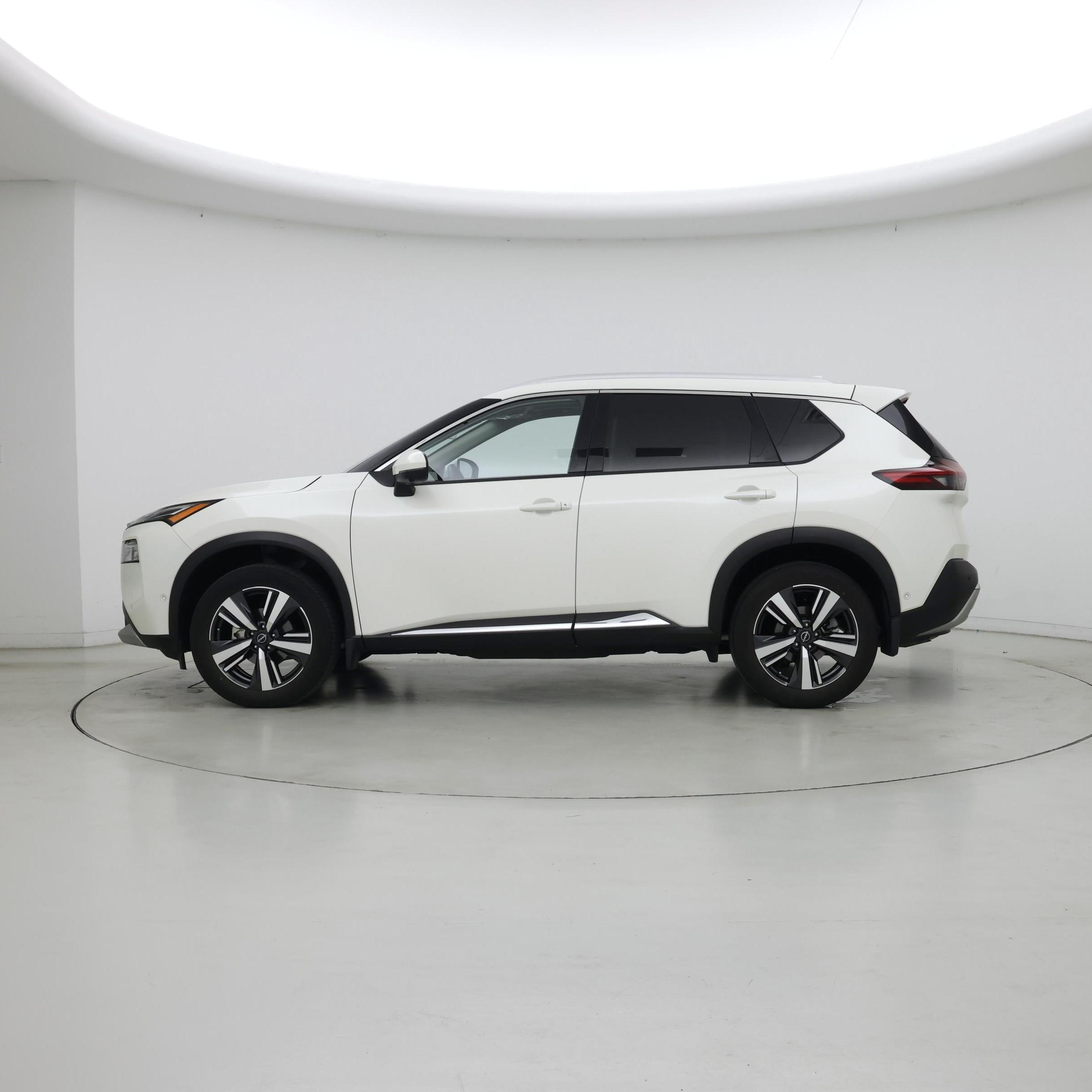 Thumbnail: 2023 Nissan Rogue - 3