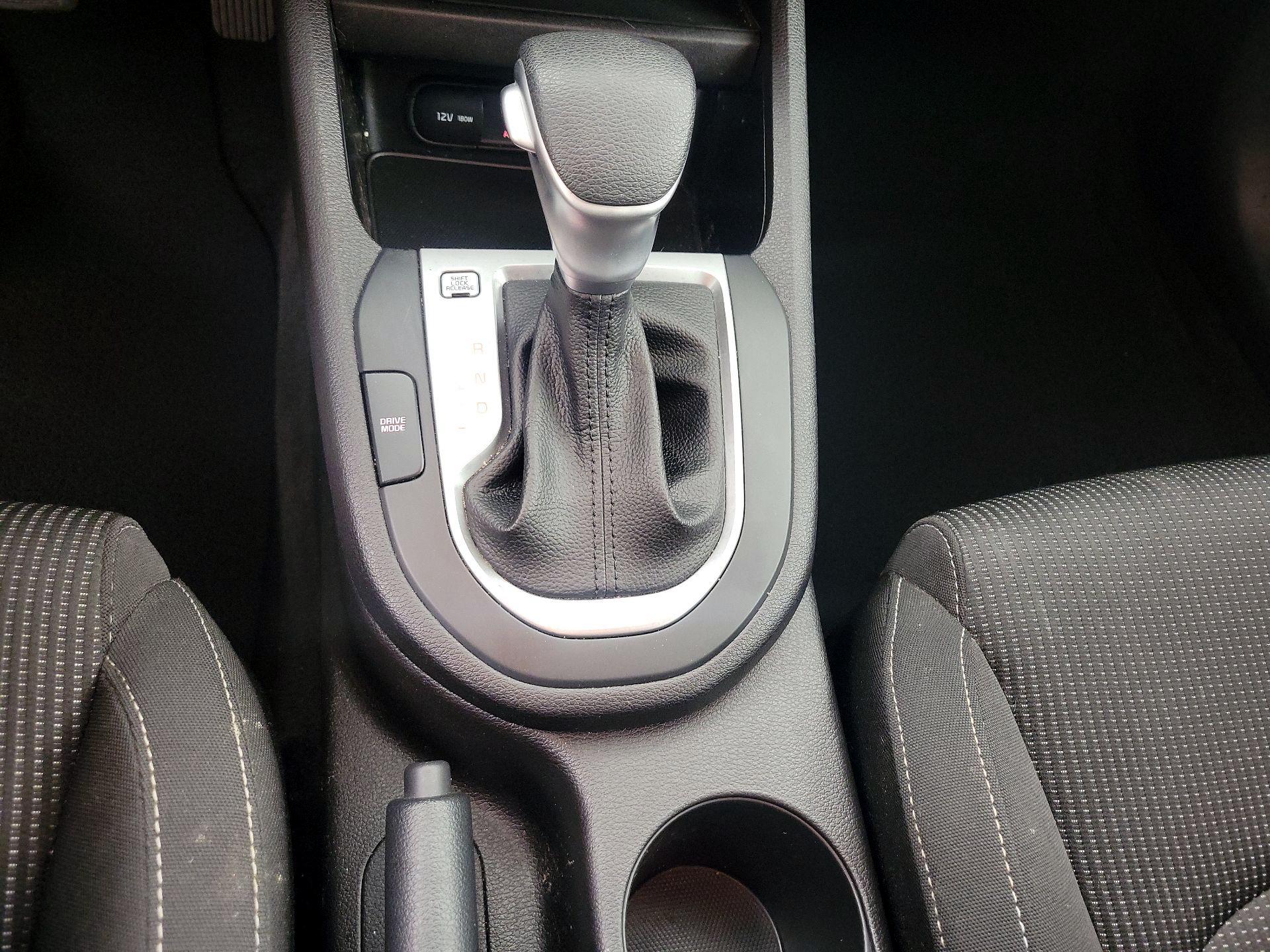 Thumbnail: 2021 Kia Forte - 17
