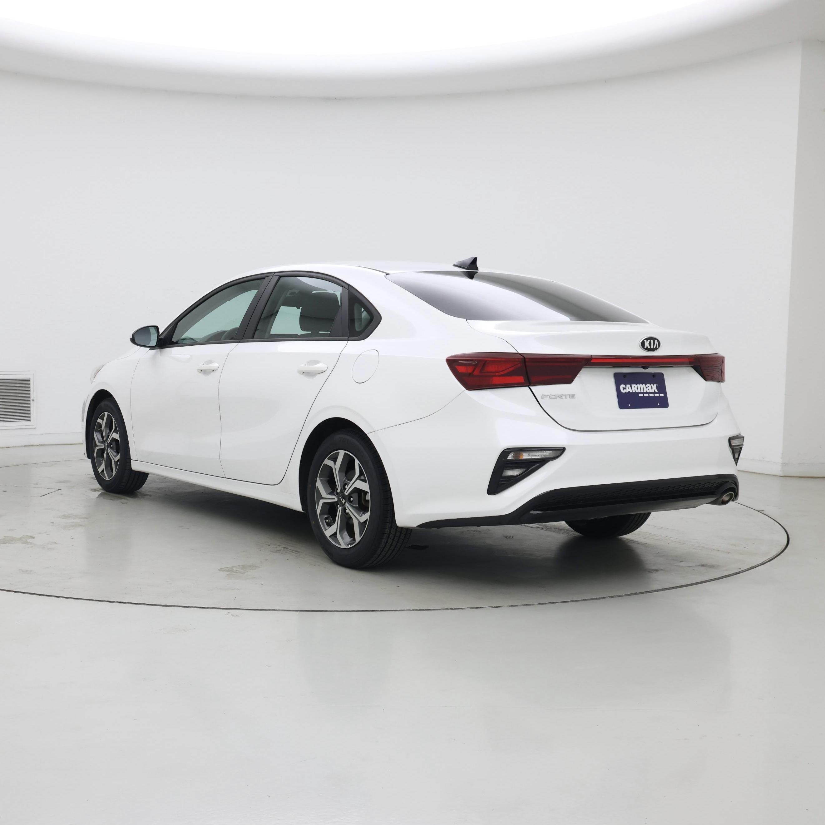 Thumbnail: 2021 Kia Forte - 2